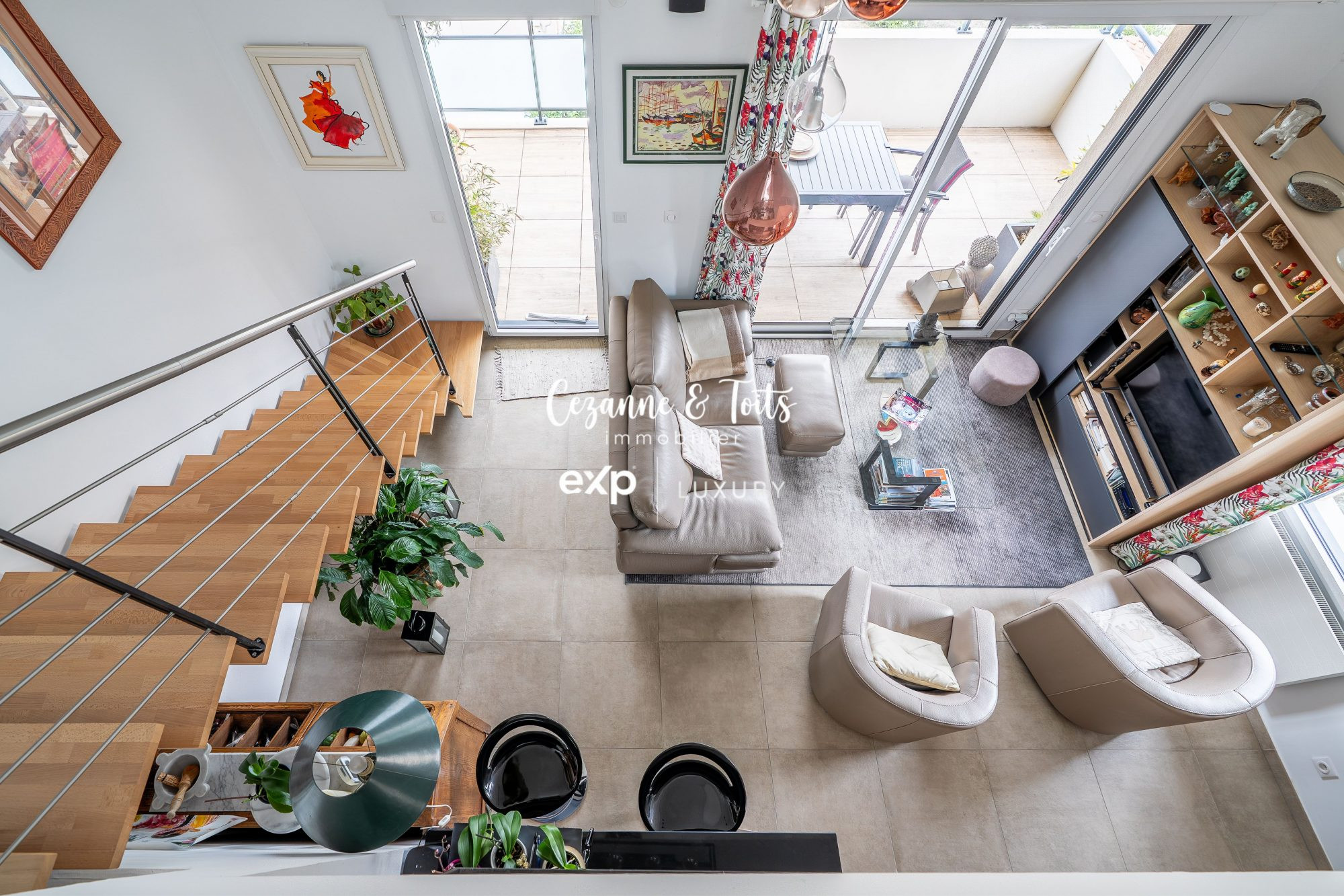 Duplex contemporain de 101 m² carrez et 115  m² habitables  – Dernier étage avec terrasse & jardin suspendu