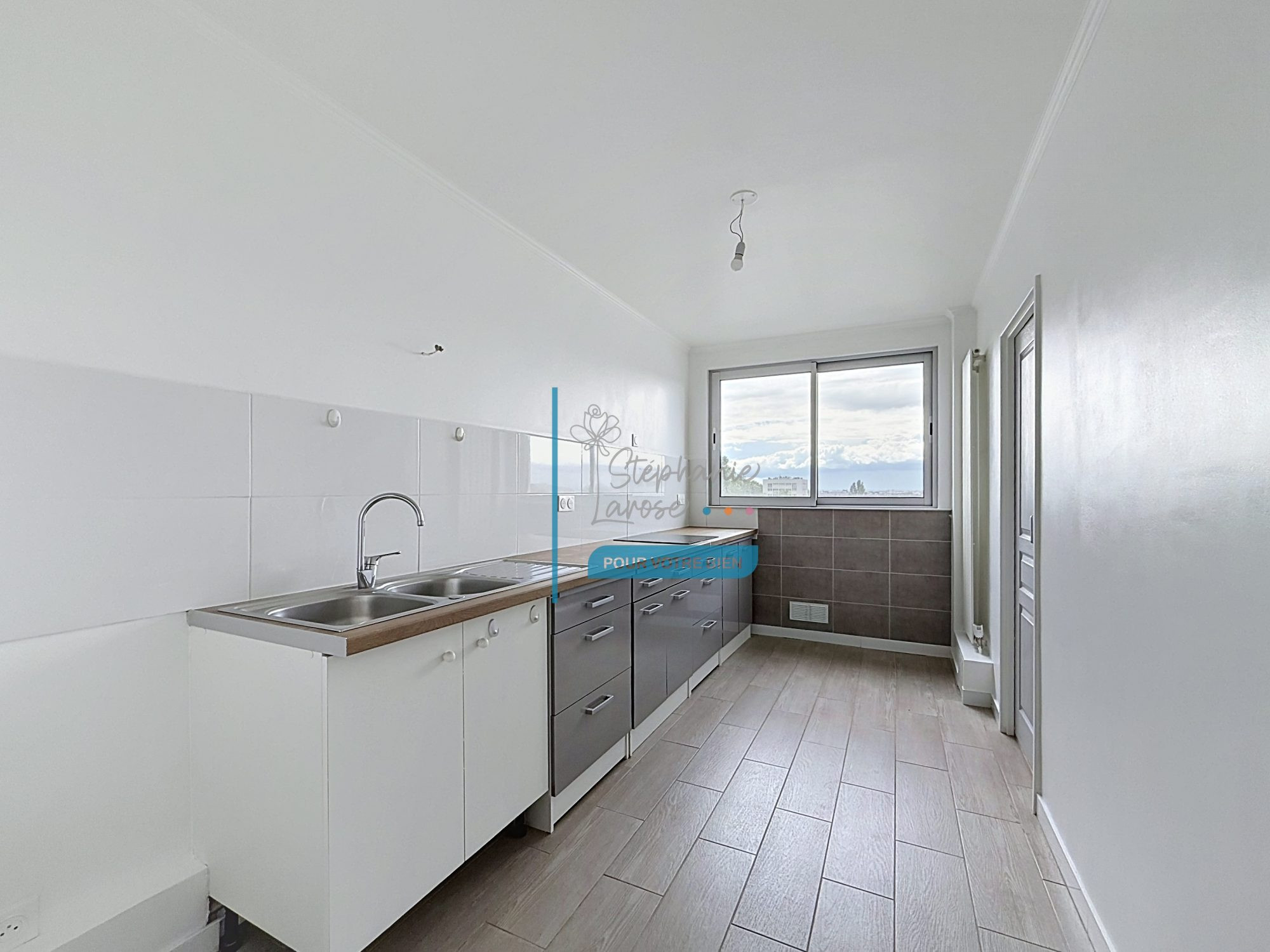 ppartement 3 pièces de 69 m² – Lumineux, sans travaux, avec cave, gardien et vue dégagée
