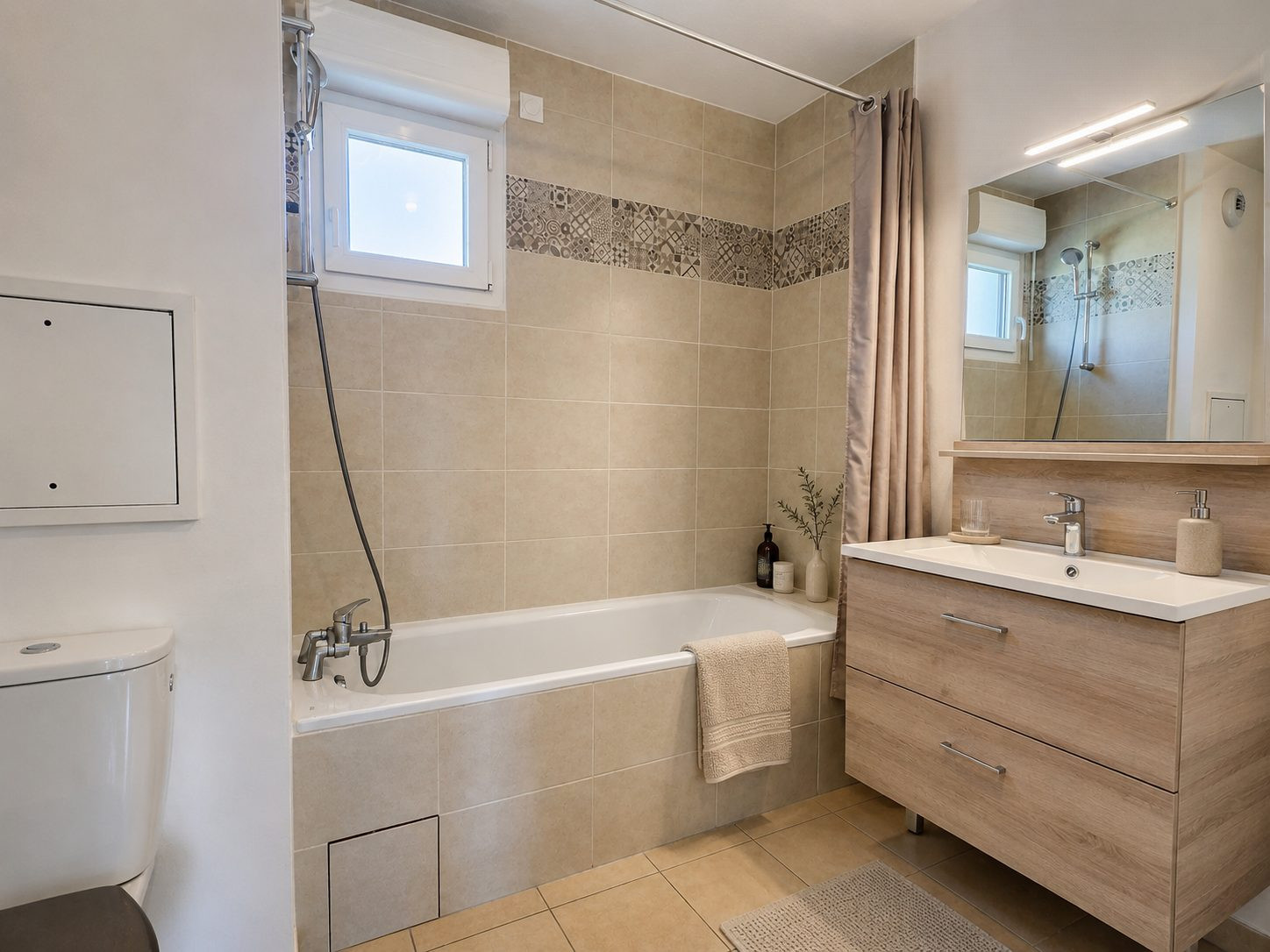 Top floor, exceptional 81 m² terrace and recent residence! 4