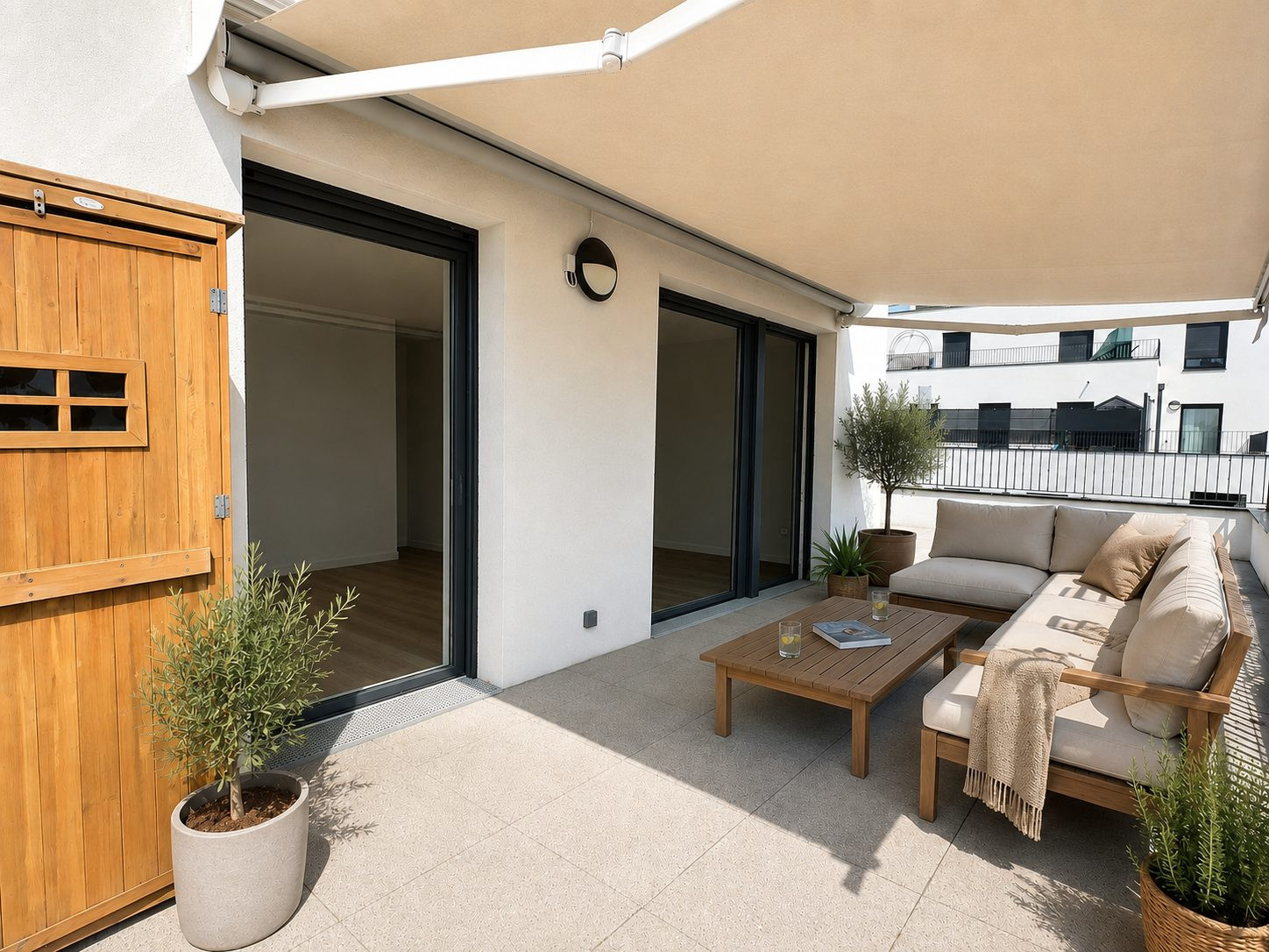 Dernier étage, terrasse exceptionnelle de 81 m² et résidence récente !