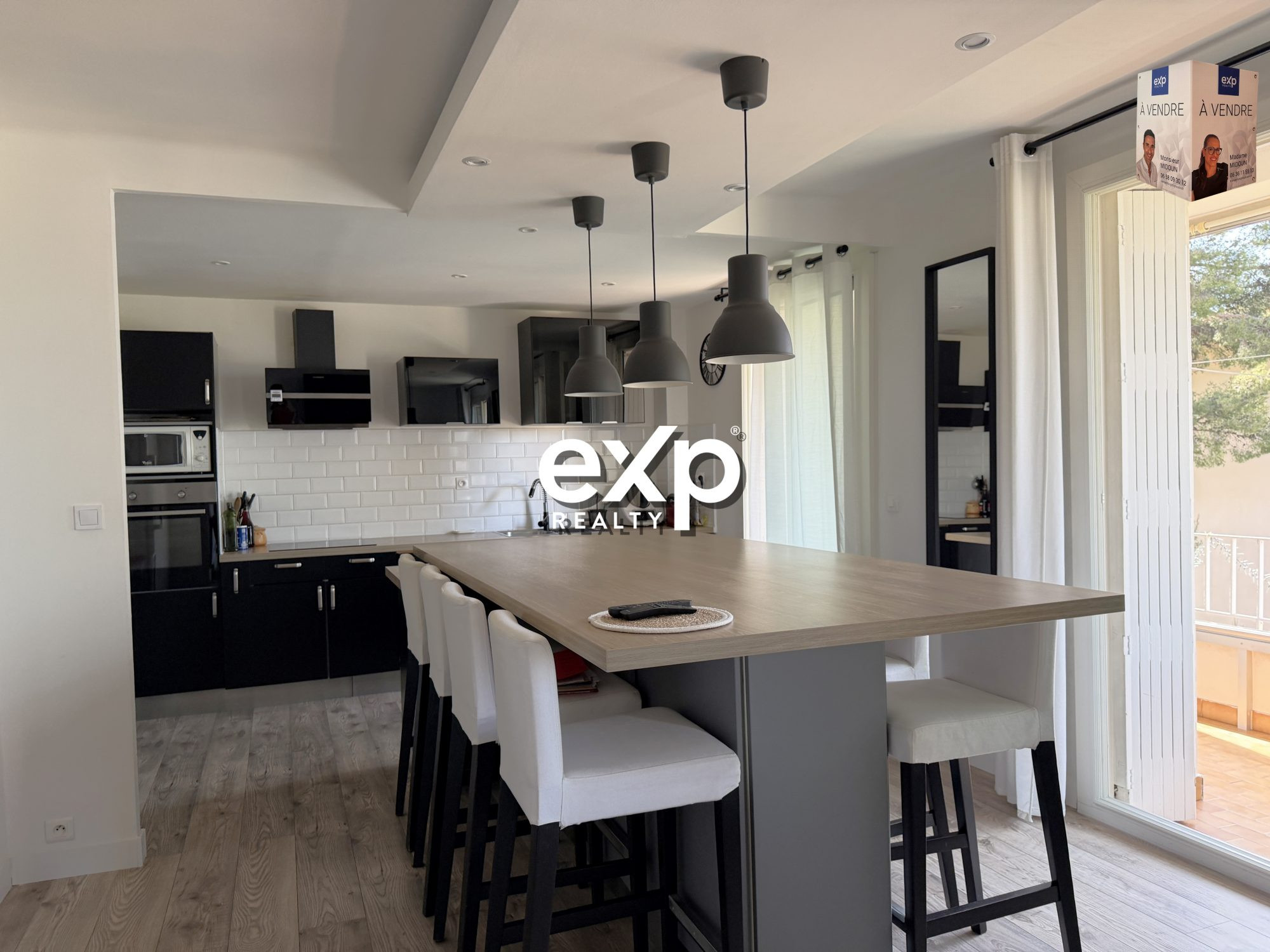 Appartement T4 de 84 m² avec terrasse et cave - Toulon secteur Claret