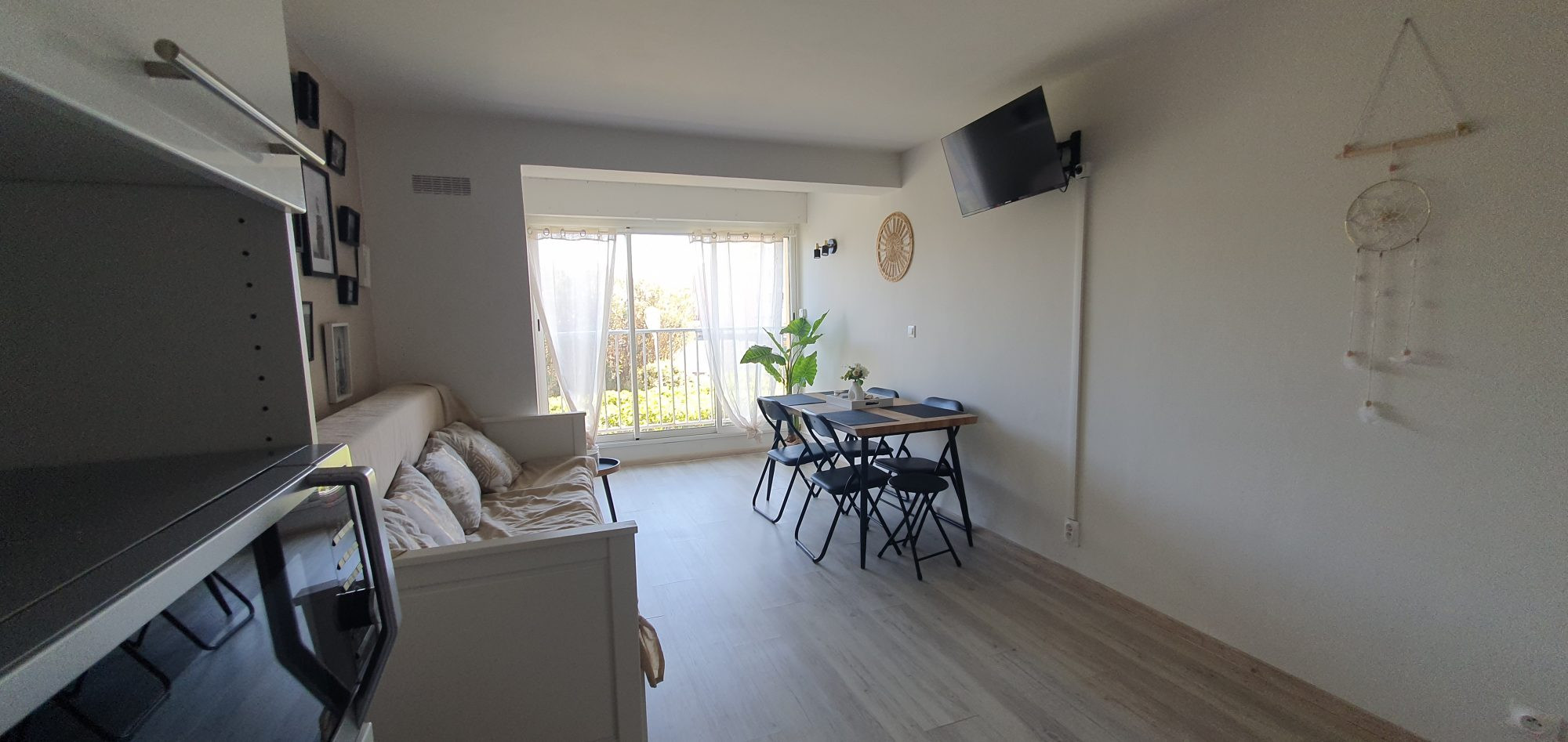 CAP D'AGDE – STUDIO RÉNOVÉ À DEUX PAS DE LA PLAGE DU MÔLE