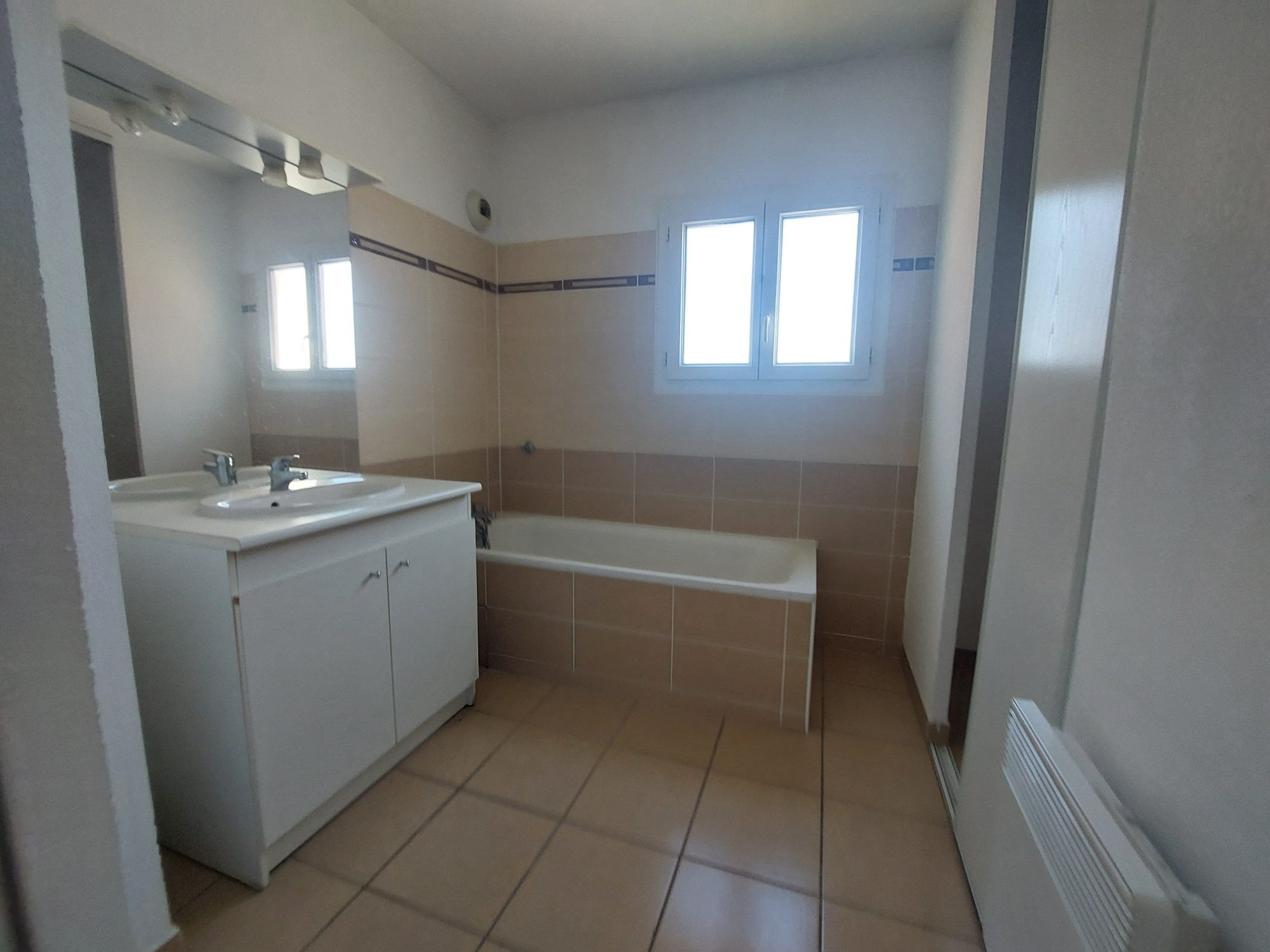 Appartement 2 pièces 44 m² · à Alès · 44 m² · 87 000 €