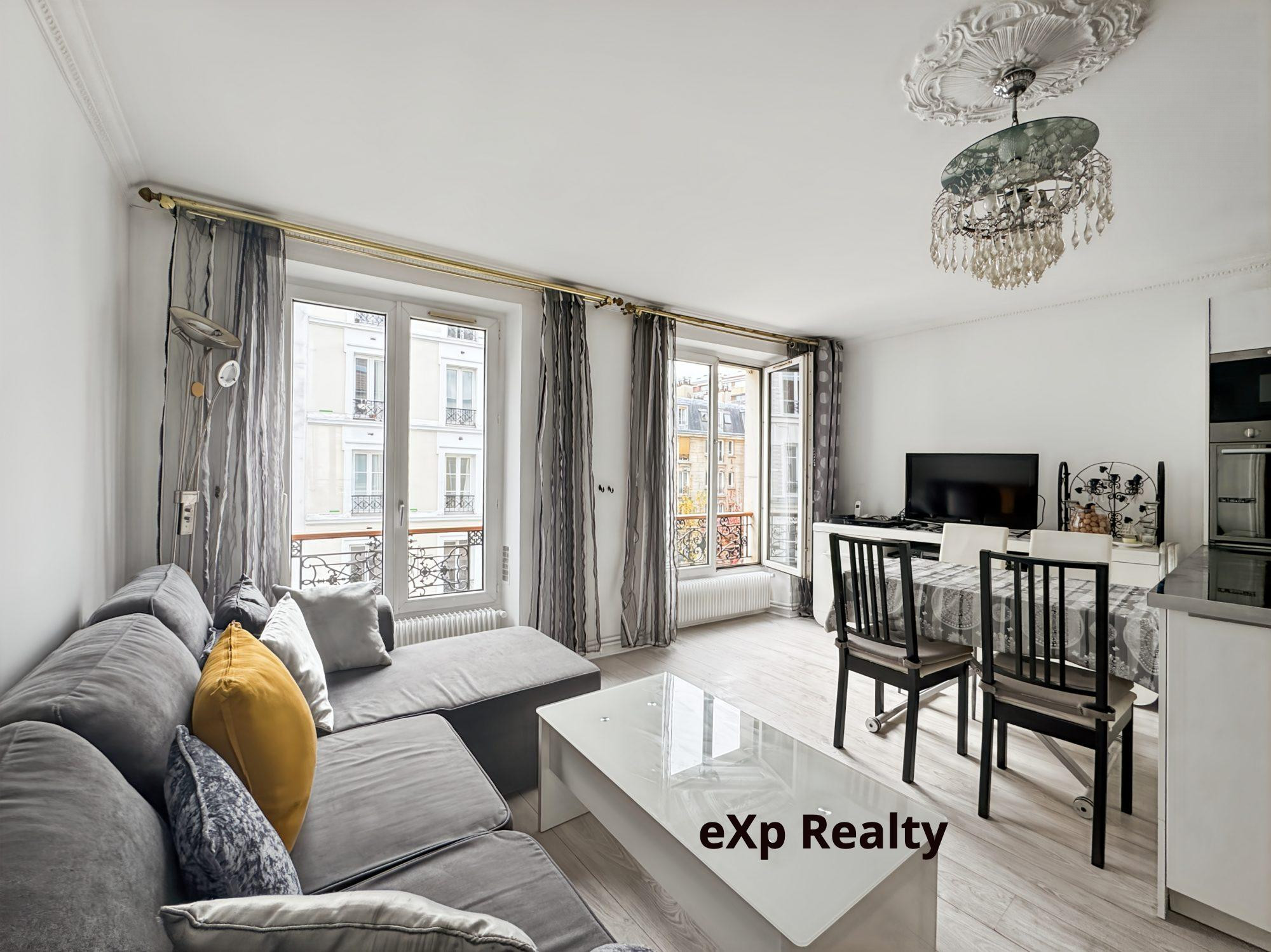 Apartment in Paris 4