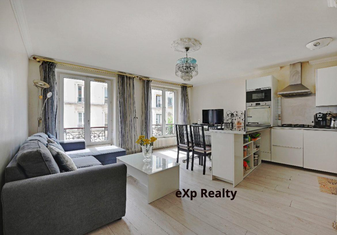 Apartment in Paris 3