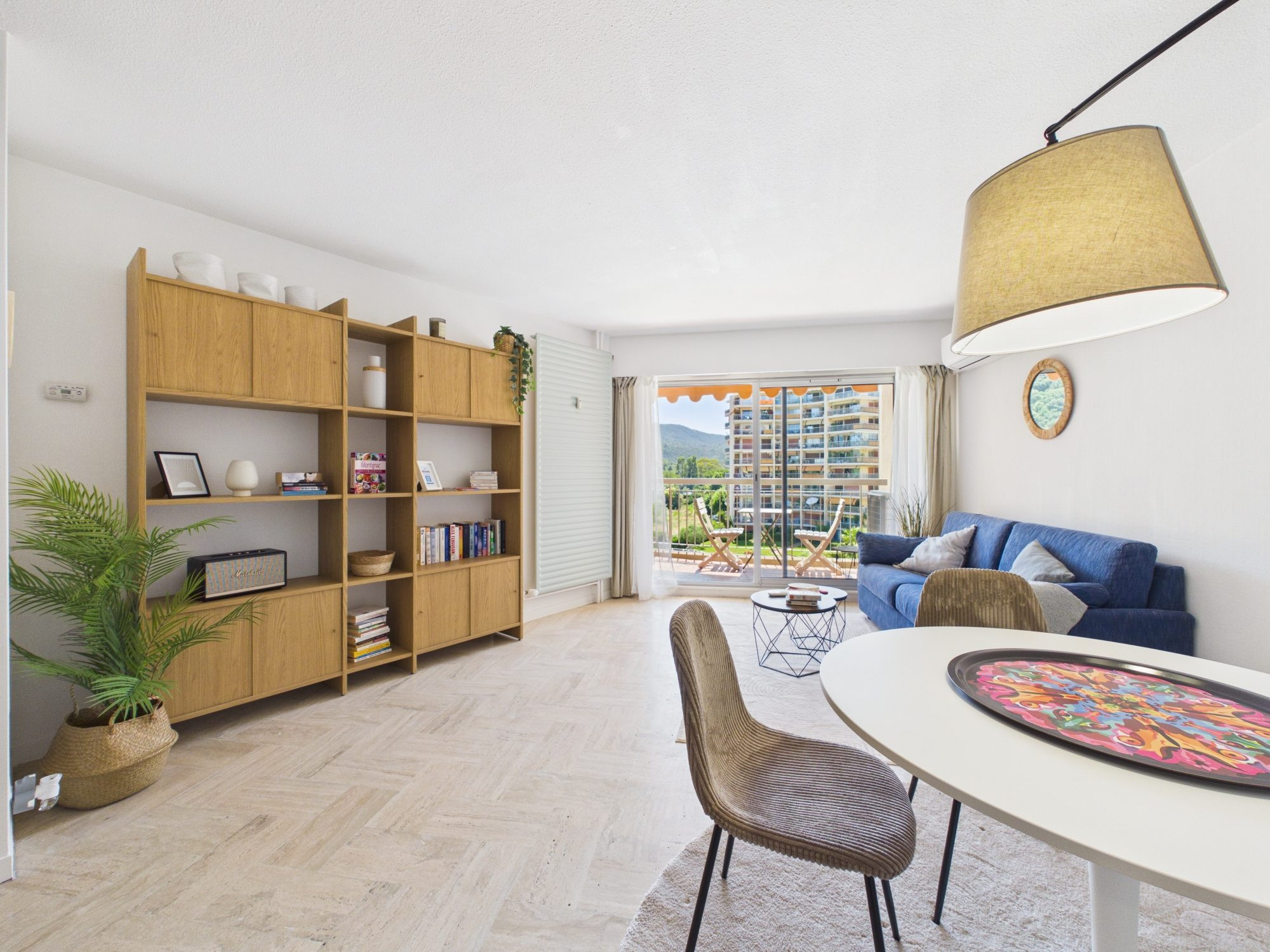 T2 de 46 m² avec terrasse et cave - Résidence avec piscine