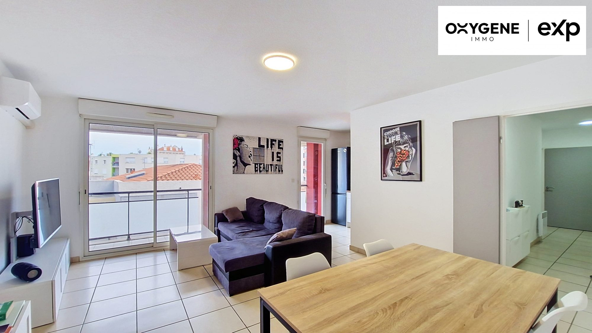 Bright and Comfortable 3-Room Apartment 2