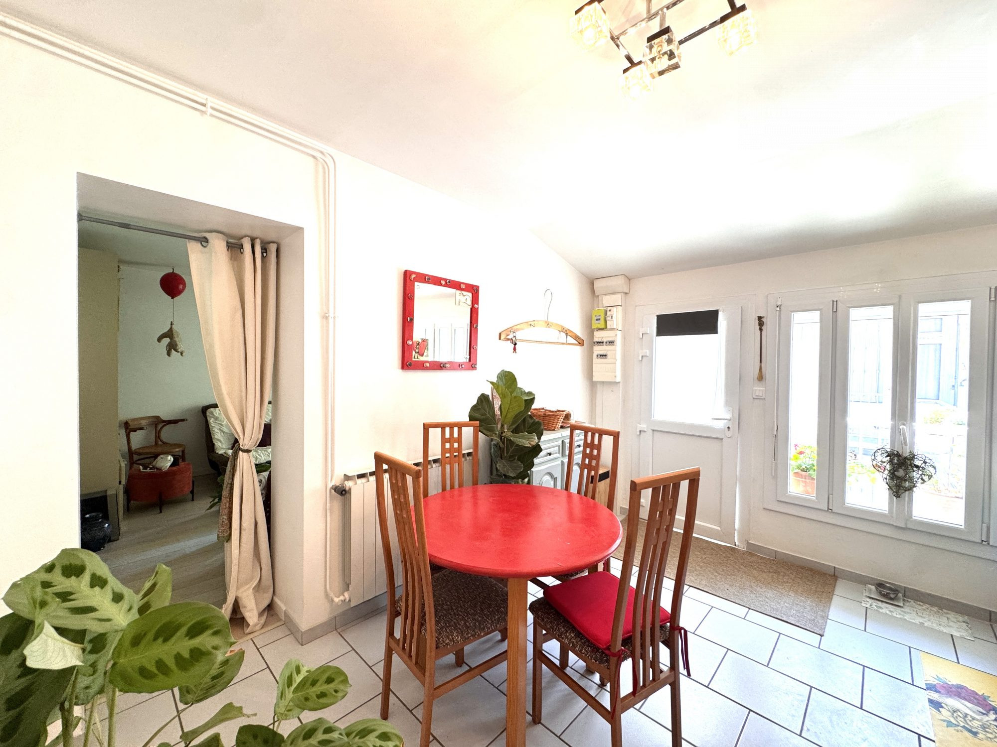 T2 for sale in Dole, 46 m²