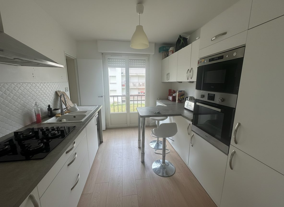 5-Room Apartment of 93m² with 4 Bedrooms 5