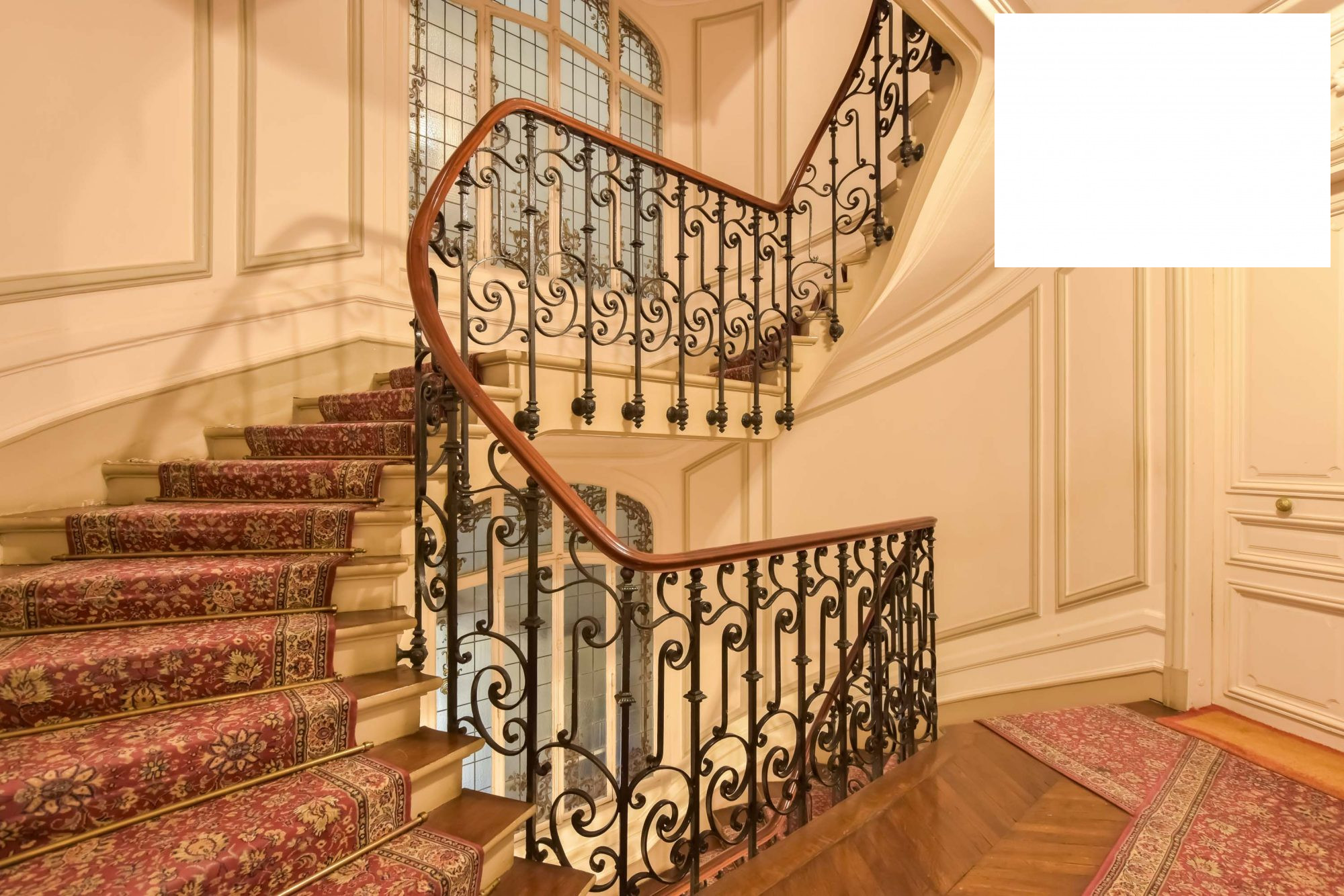 Appartement à vendre à Paris, 246 m²