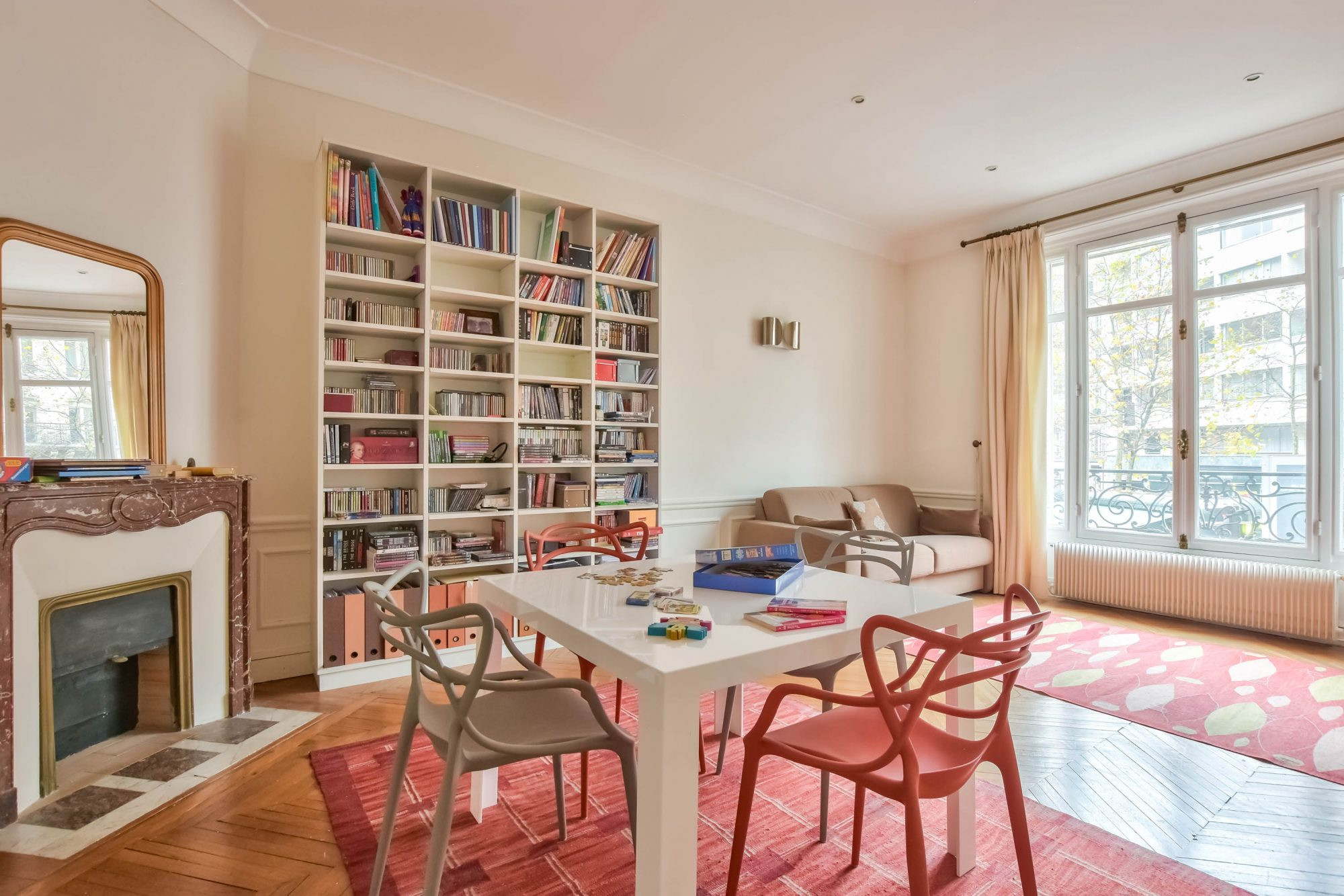 Appartement à vendre à Paris, 246 m²