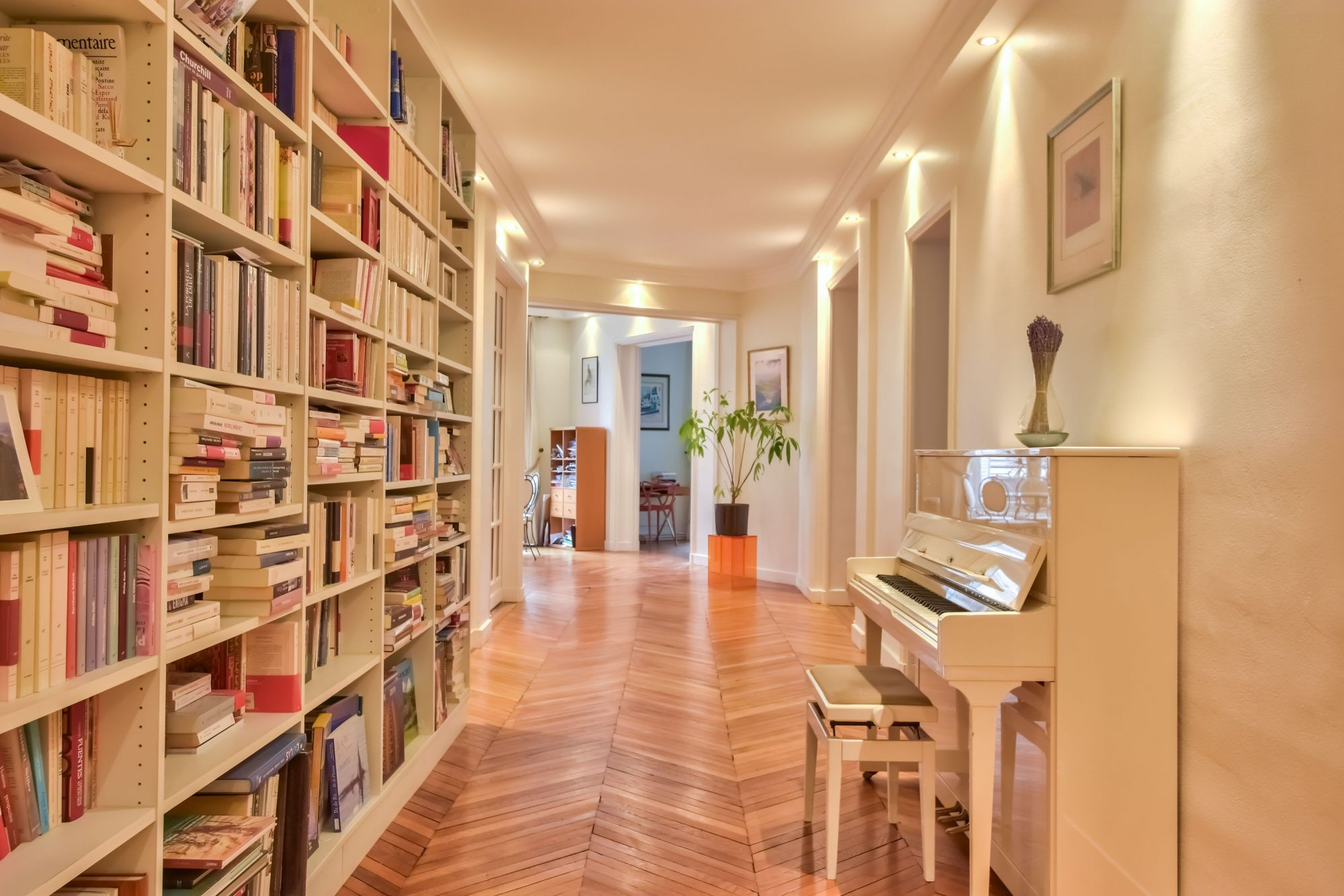 Appartement à vendre à Paris, 246 m²