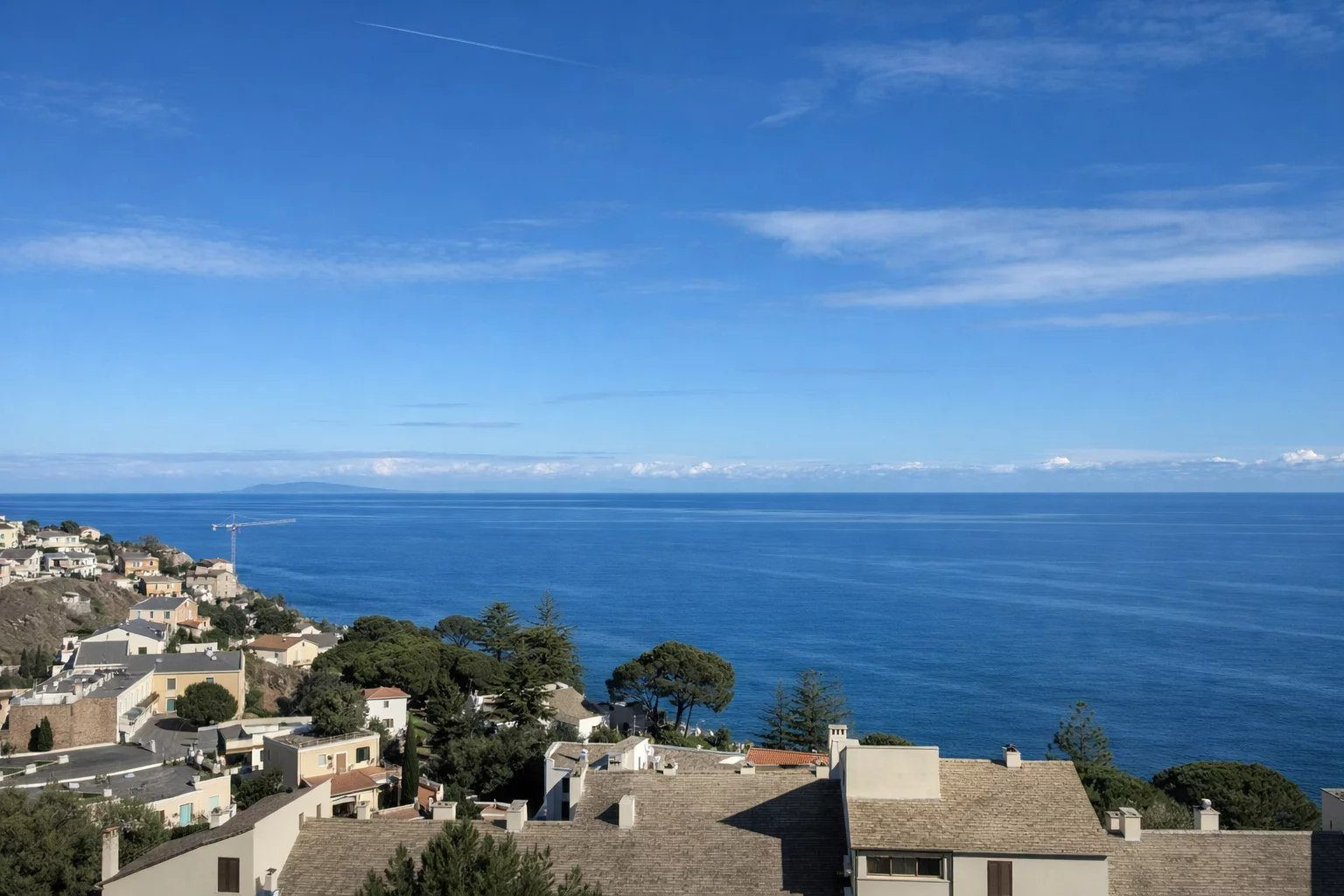 Appartement T3/T4 – 84 m² + terrasse – Pietranera – Vue mer – Ascenseur – Cave + parking