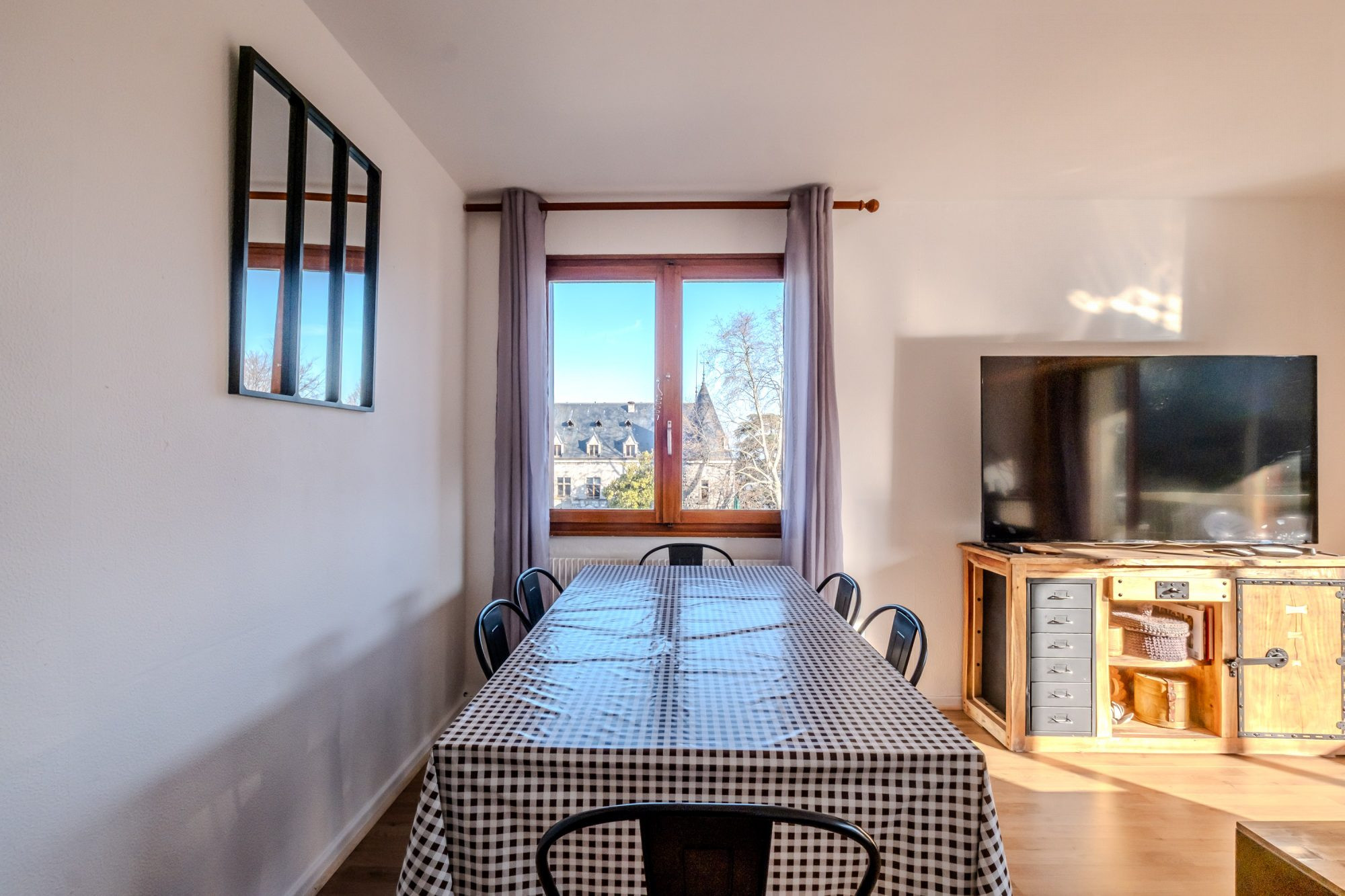 Appartement 3 pièces 63 m² · à Évian-les-Bains · 63 m² · 235 000 €