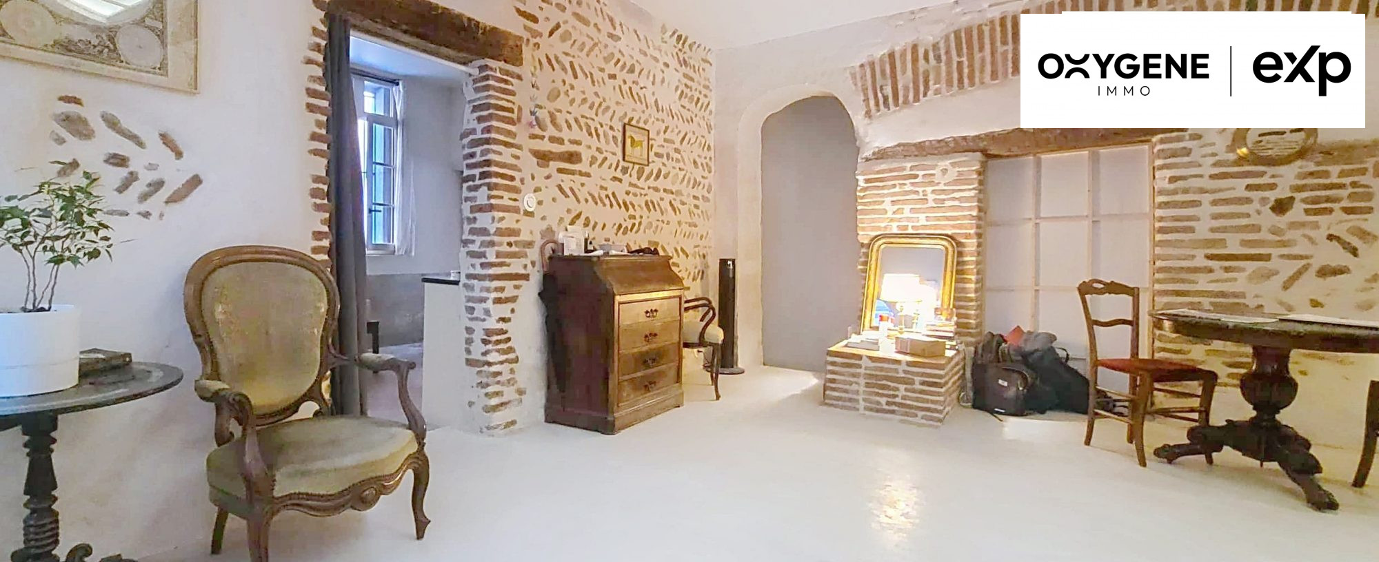 Charm, character... and a garage! The property everyone is looking for 5