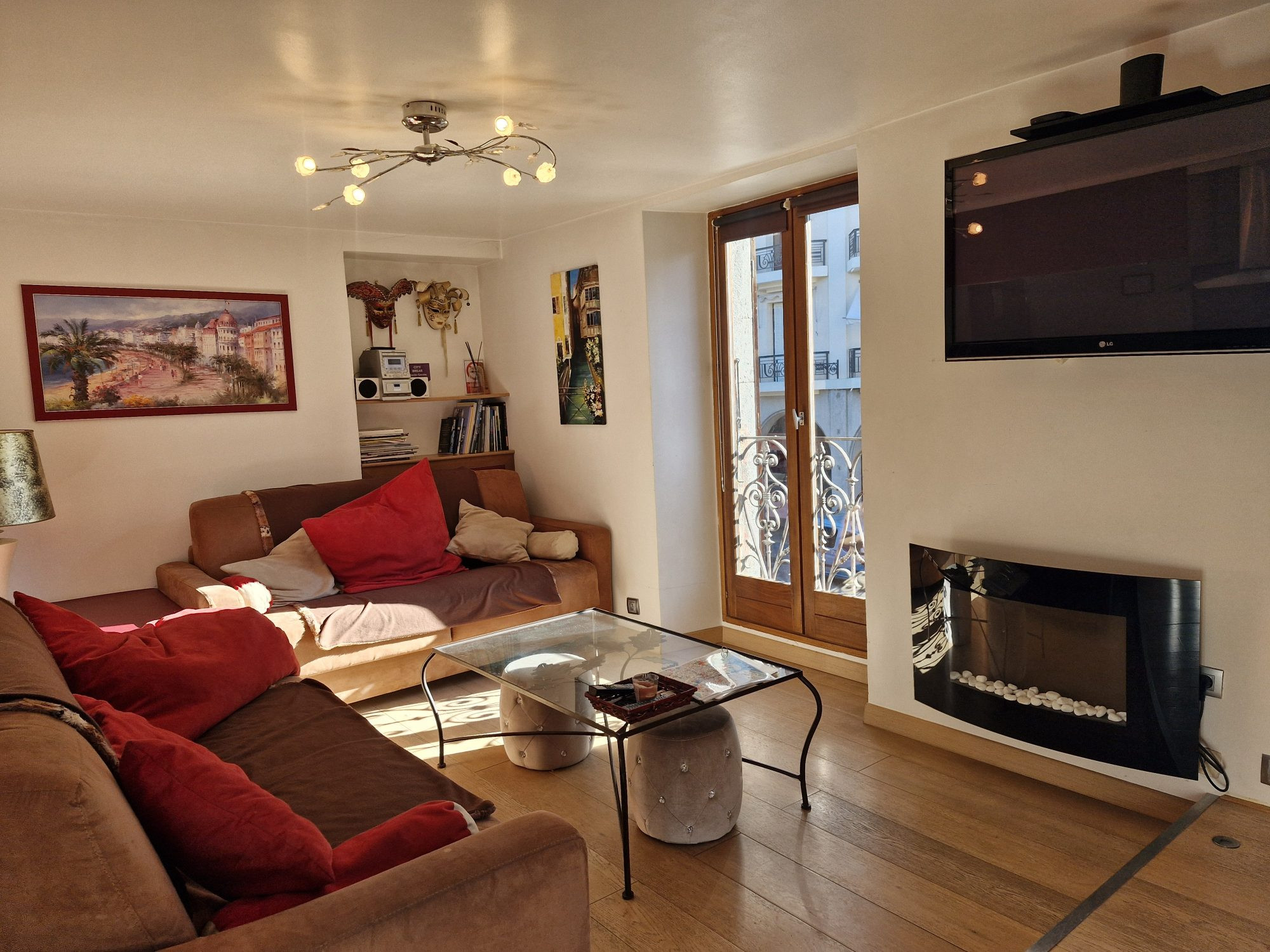 Appartement 3 pièces, lumineux, vieille ville Annecy