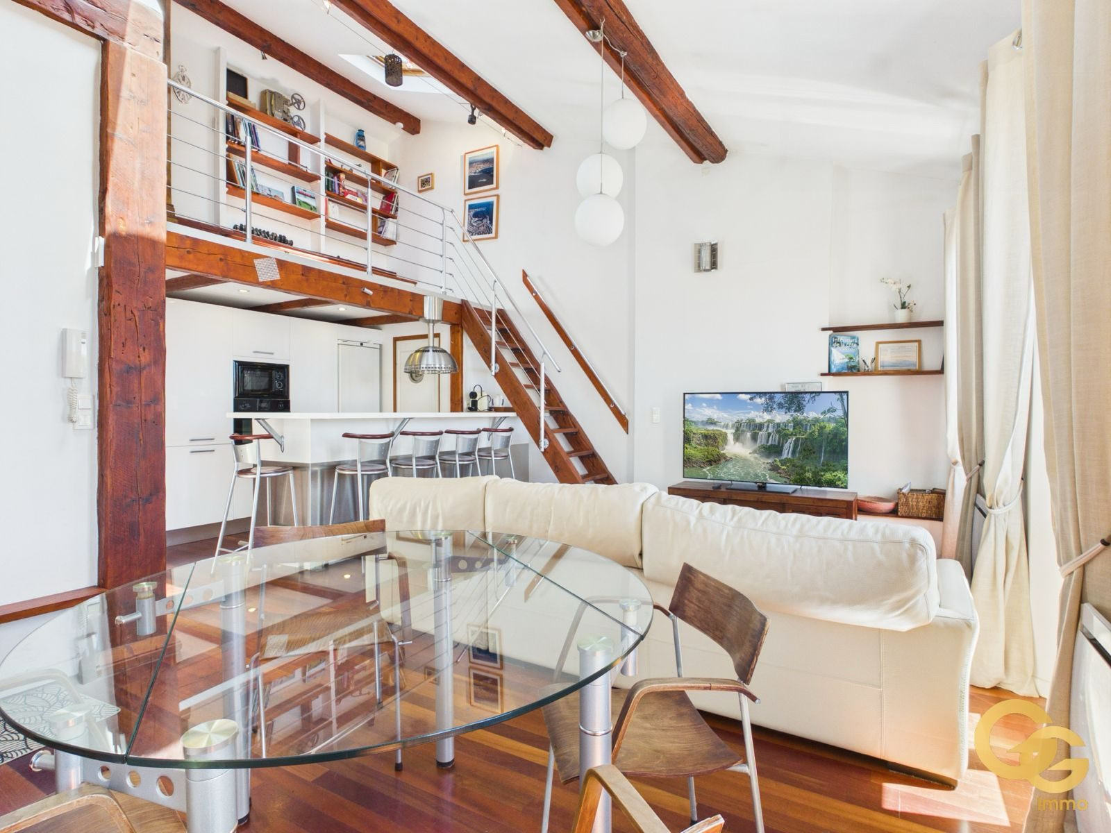 CANNES BANANE I 4-Room Duplex 76 m²/104m² I Top Floor 2
