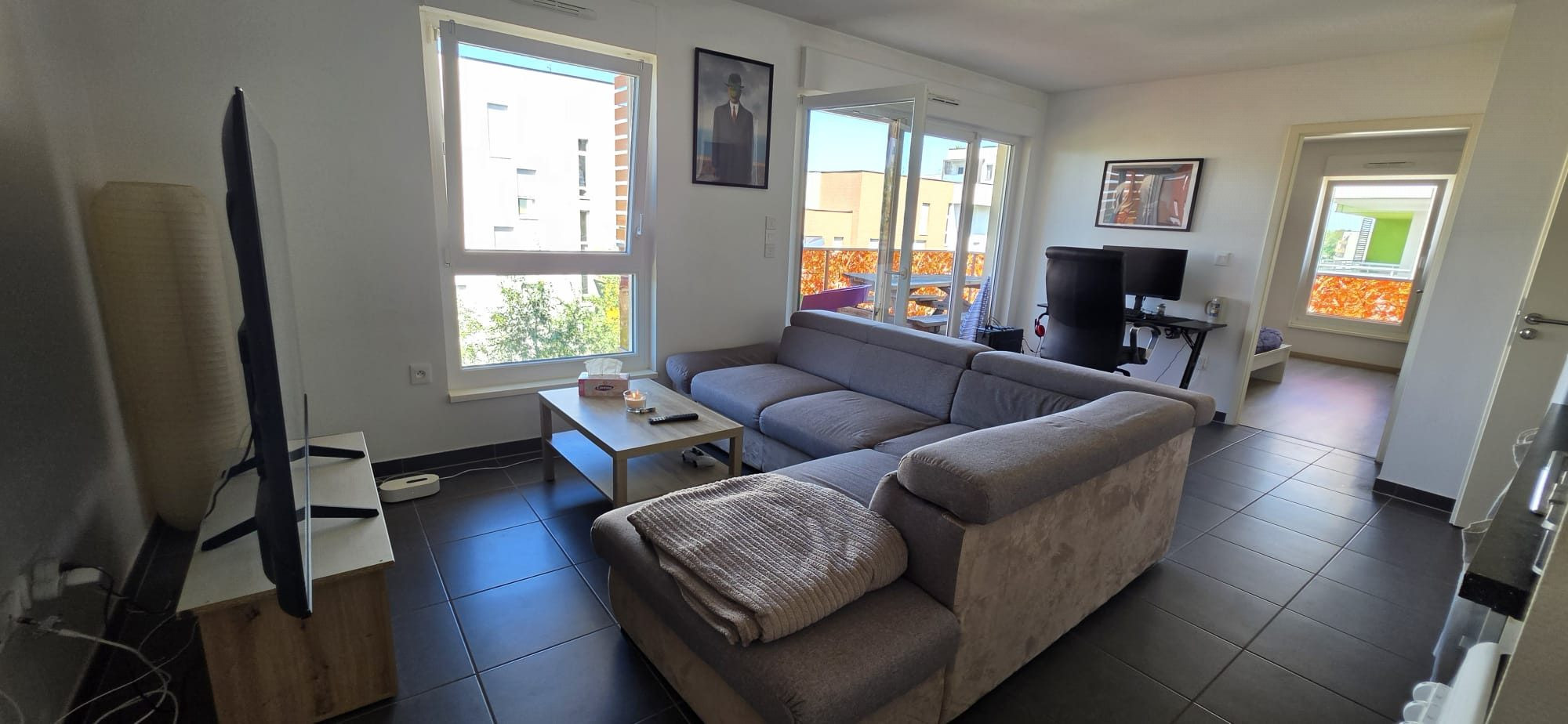 2-Bedroom 44 m² Apartment with Terrace and Garage in Lingolsheim 2