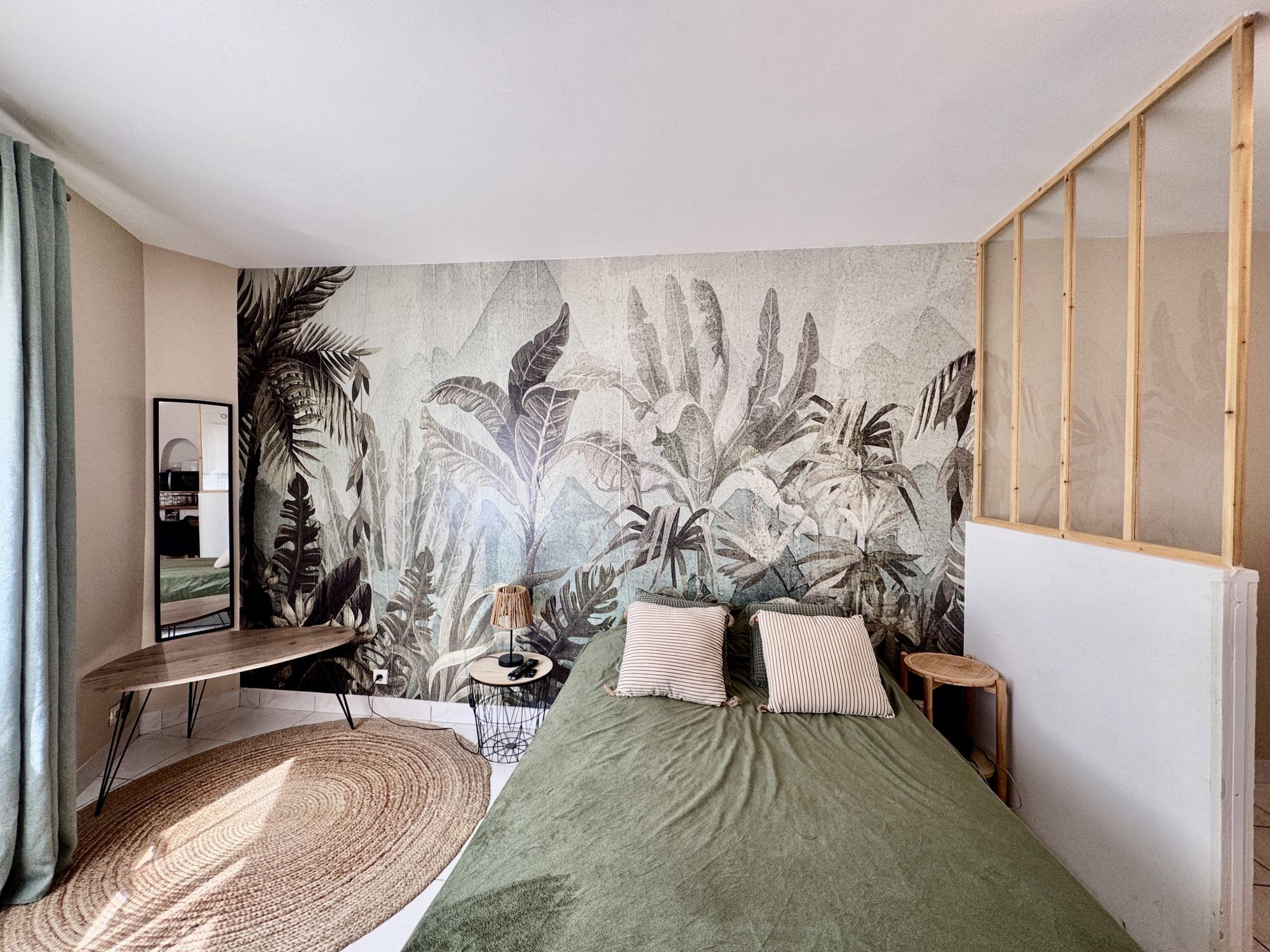 Studio 28 m² rénové à Pornichet hyper centre, meublé, loué 700 €/mois, aucun travaux à prévoir