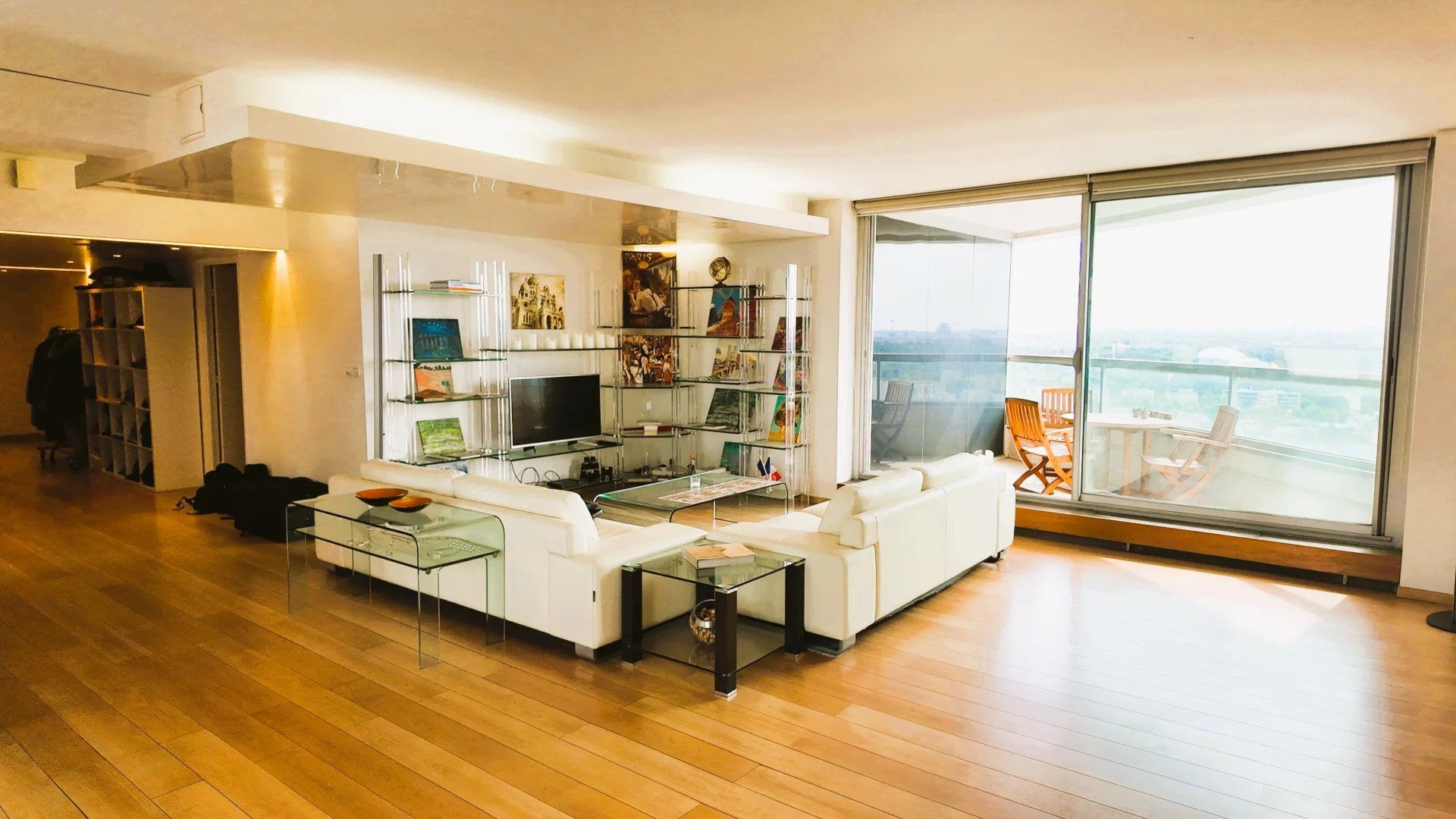 Paris Ouest – Résidence de prestige sécurisée – 140 m² aux portes de Paris