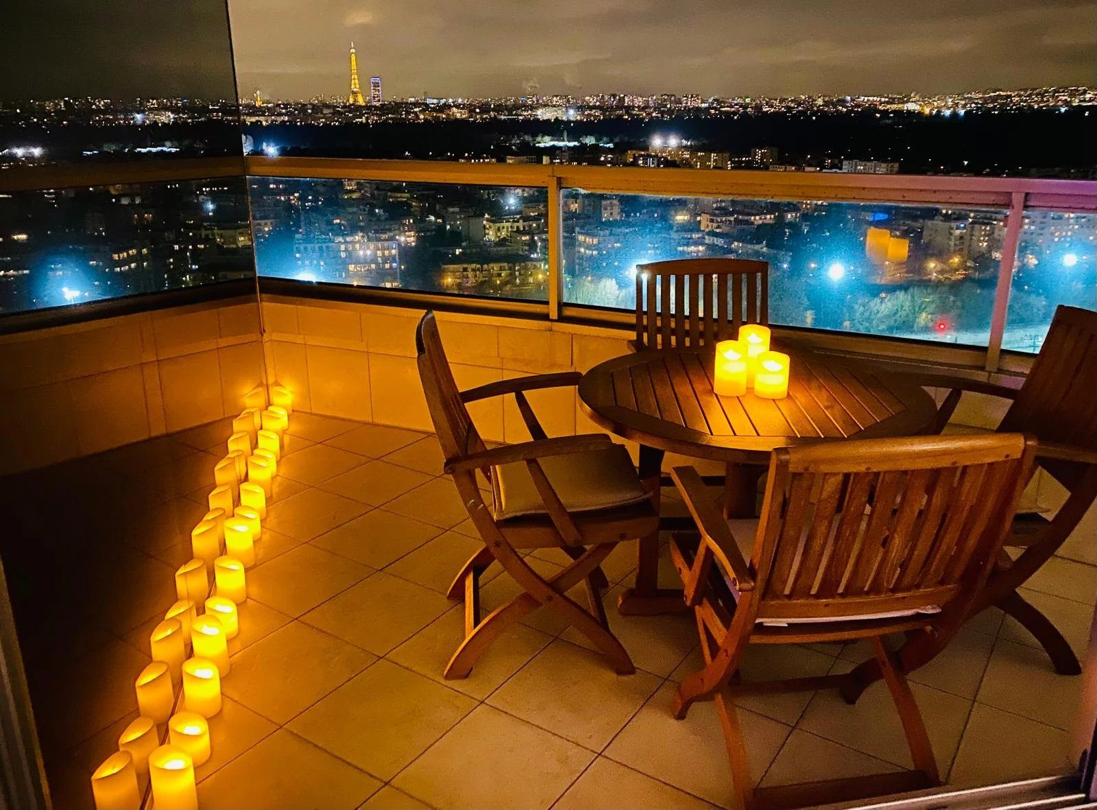 Appartement à vendre à Puteaux, 140 m²