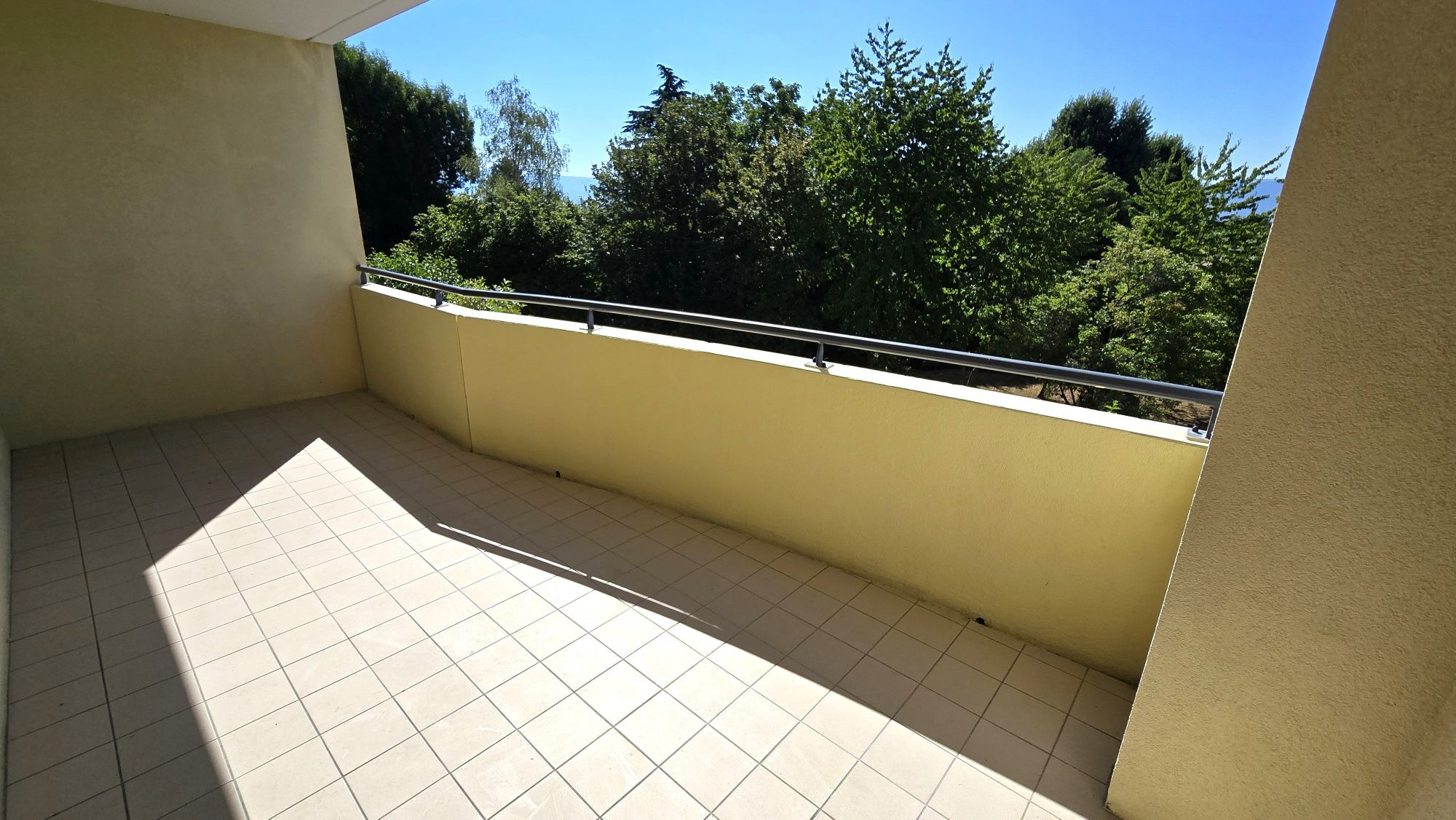 Appartement à vendre à Prévessin-Moëns, 87 m²