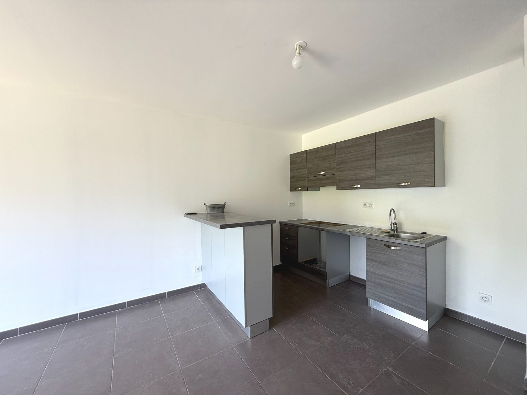 T3 de 65 m² avec terrasse - Biguglia