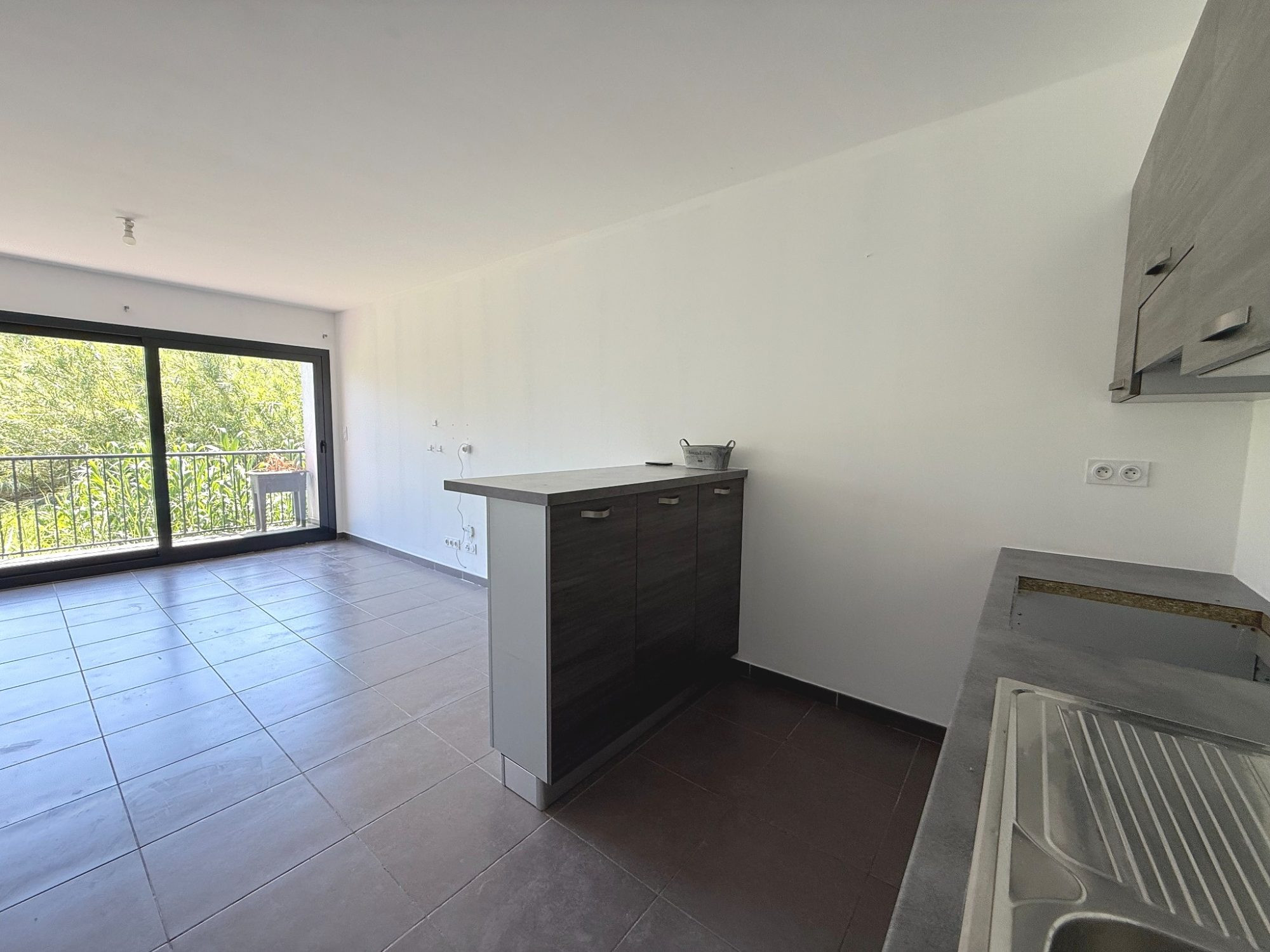 T3 de 65 m² avec terrasse - Biguglia