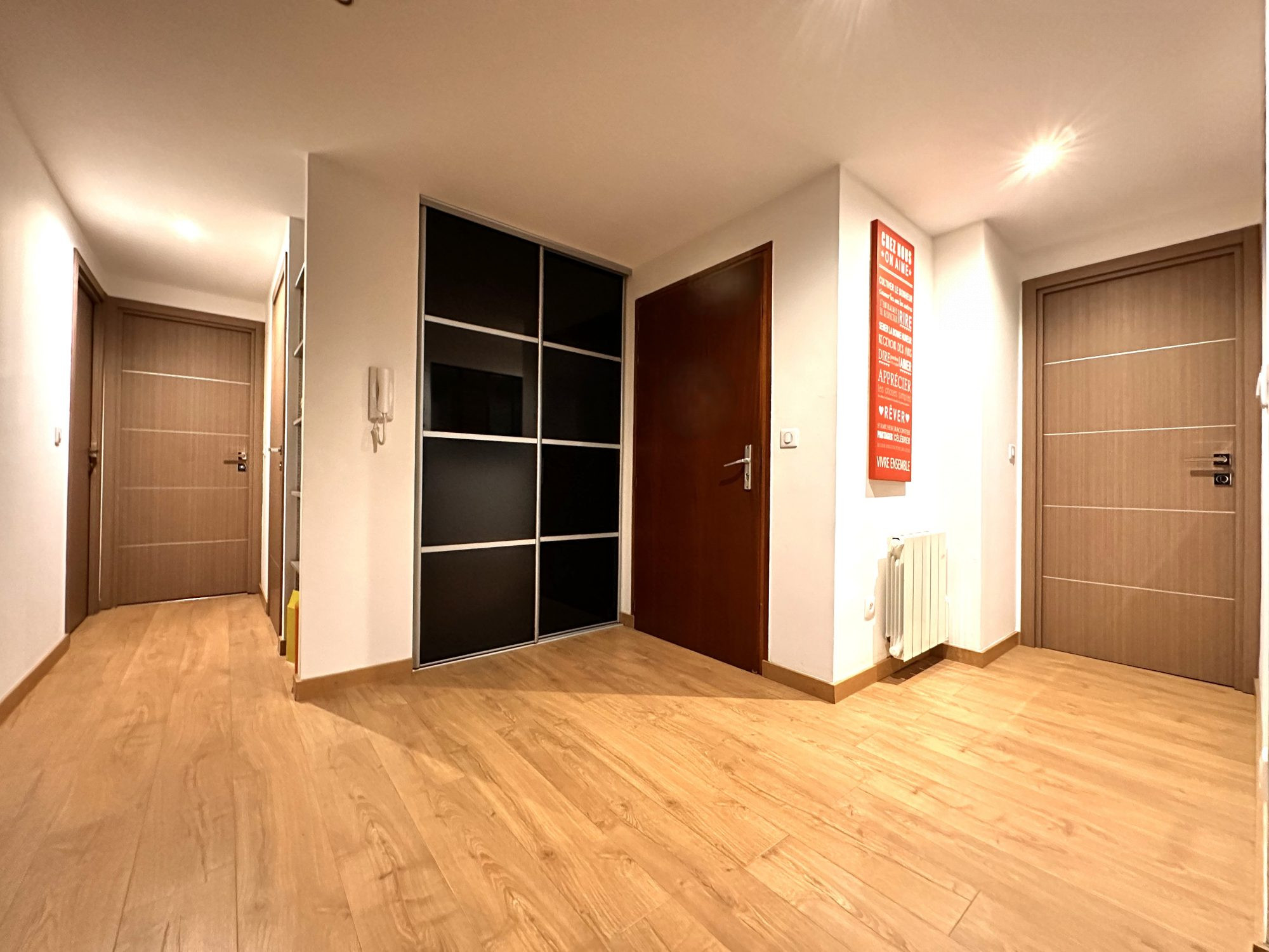 Superbe T4 de 88 m² avec balcon, cave et ascenseur