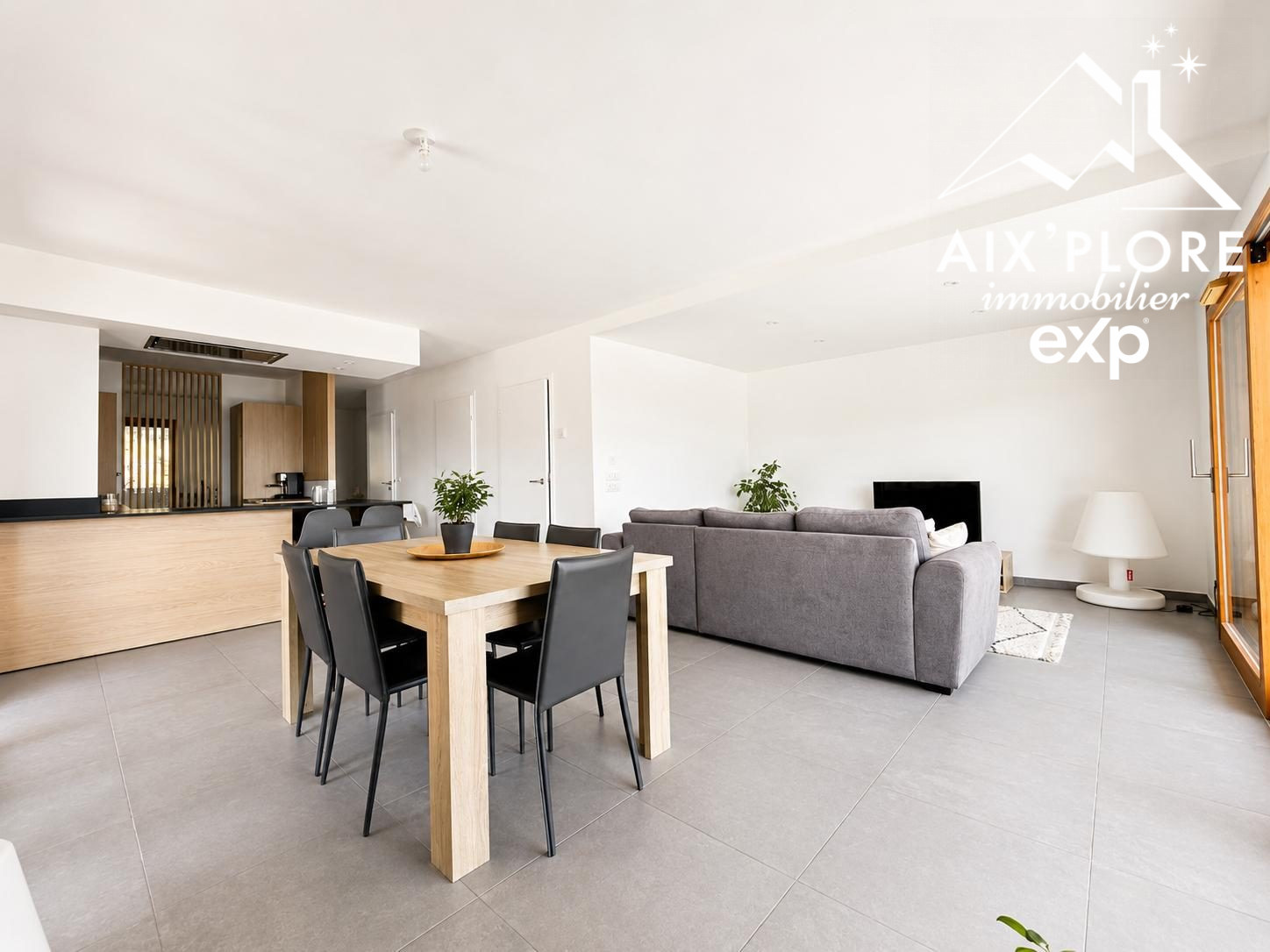 Bassens – L'élégance d'un dernier étage avec 160 m² de terrasses face aux montagnes
