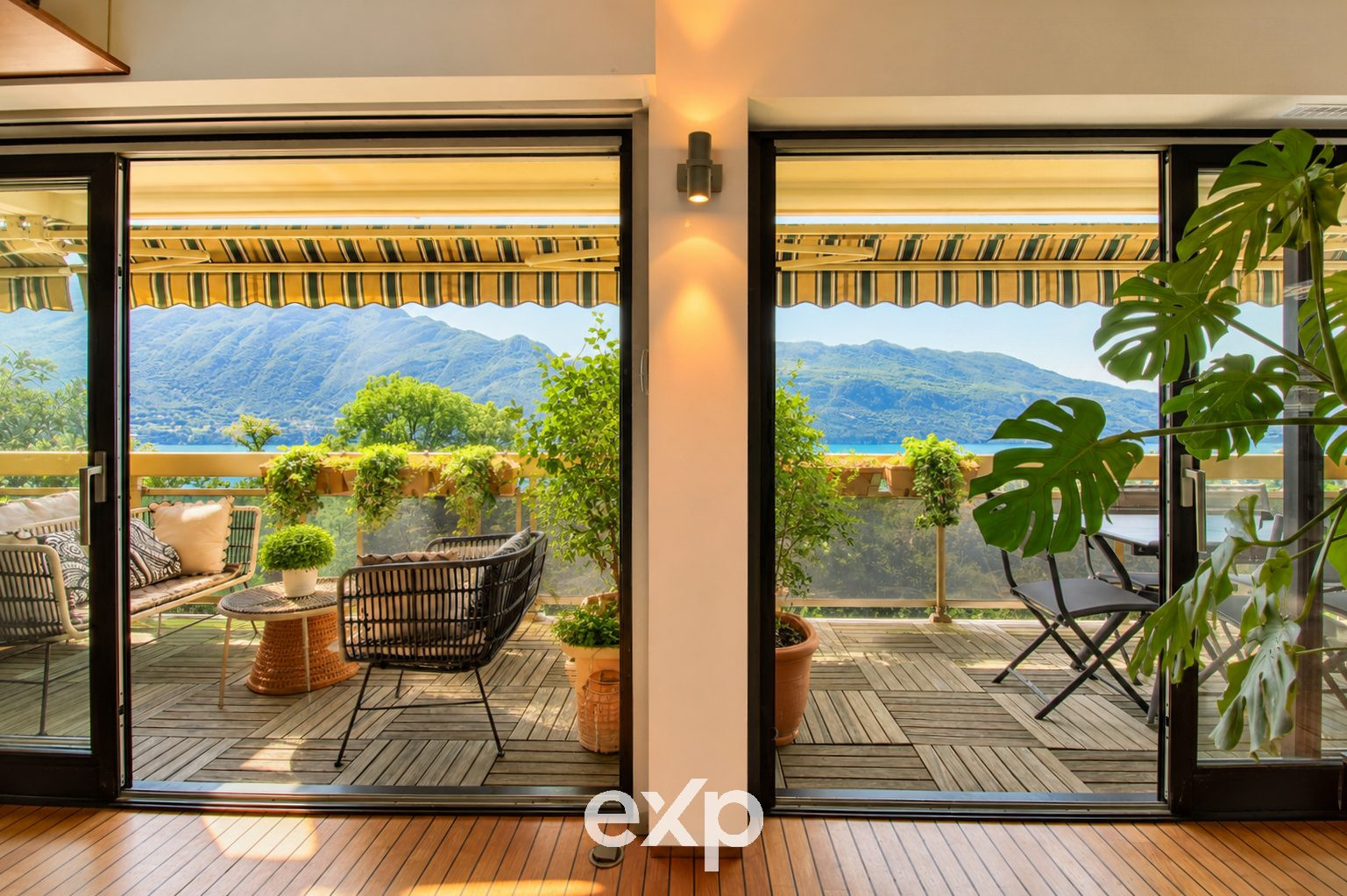 Tresserve, exceptional apartment, panoramic view of Lake Bourget 3