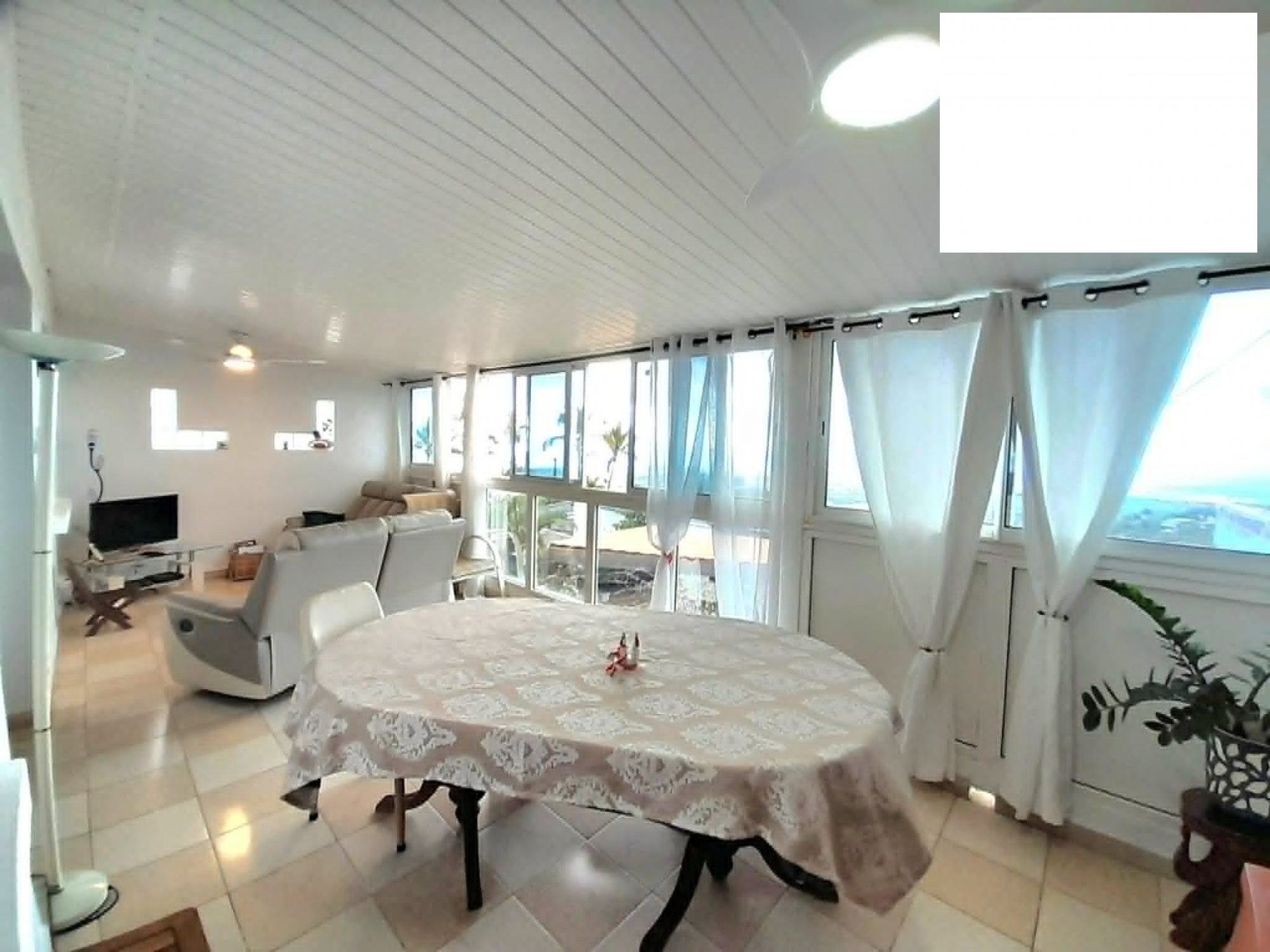Appartement à vendre à Saint-Paul, 183 m²