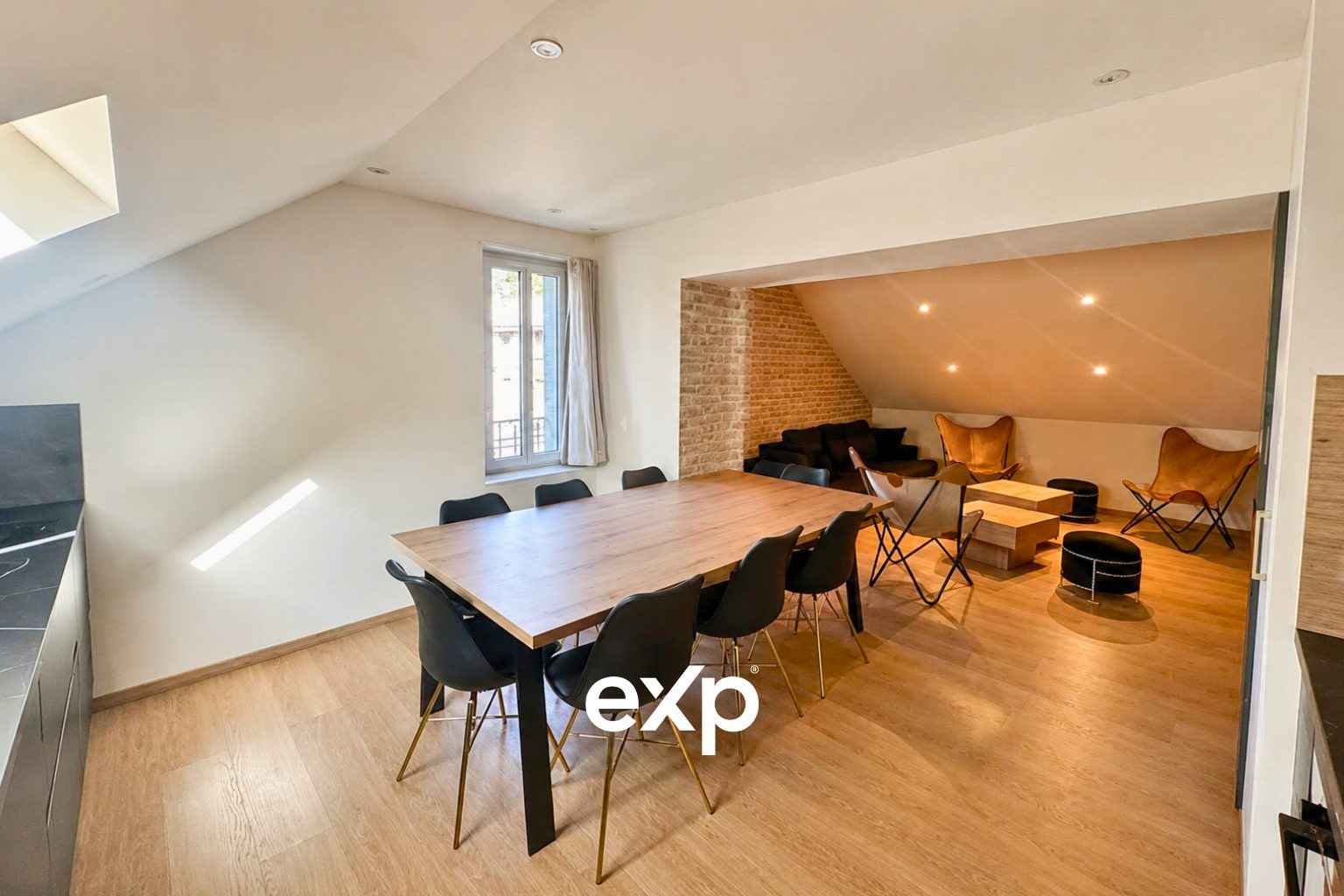 Appartement à vendre à Château-Ville-Vieille, 85 m²