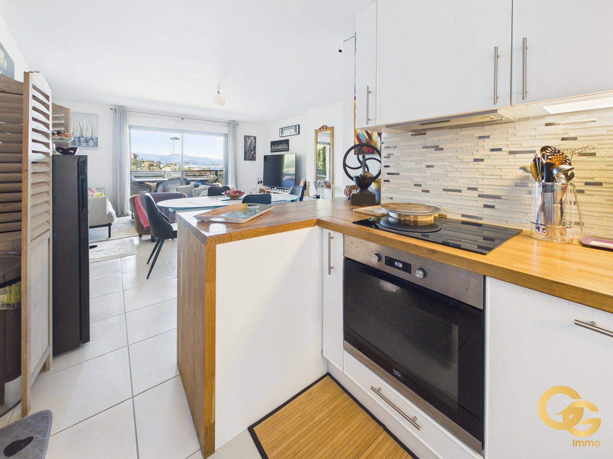Apartment for sale in Théoule-sur-Mer, 67 m²