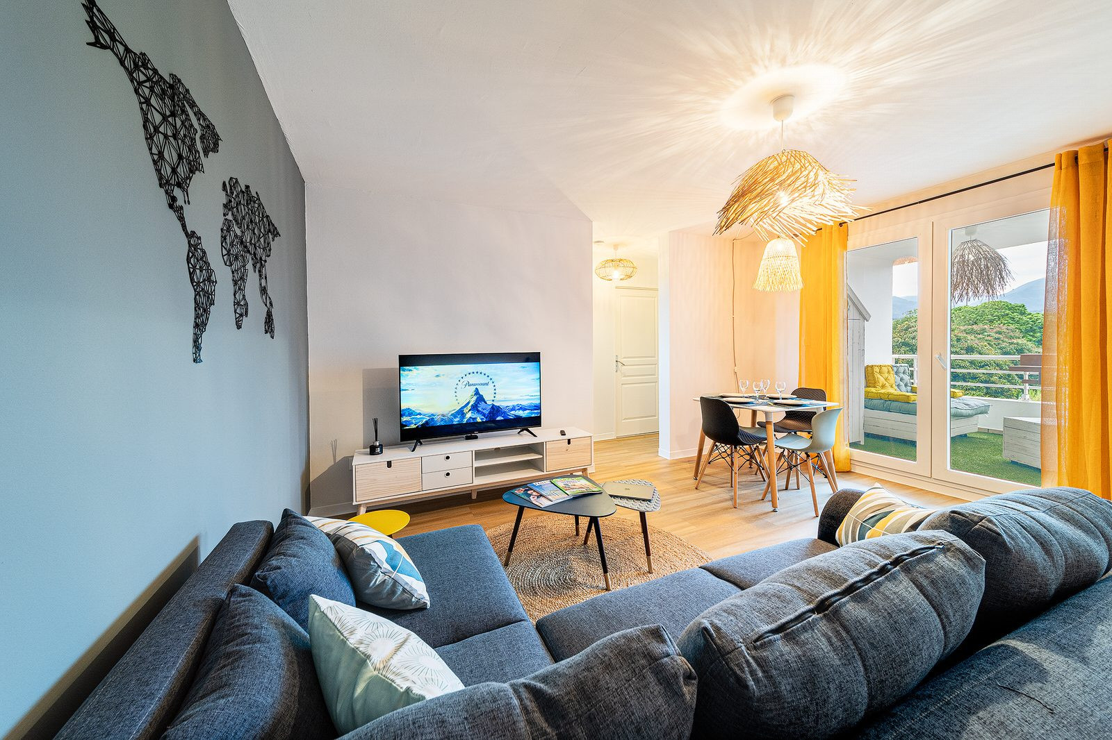 Superbe appartement T4 rénové et meublé