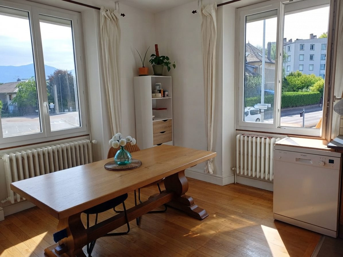 Appartement for sale in Cognin, 120 m²