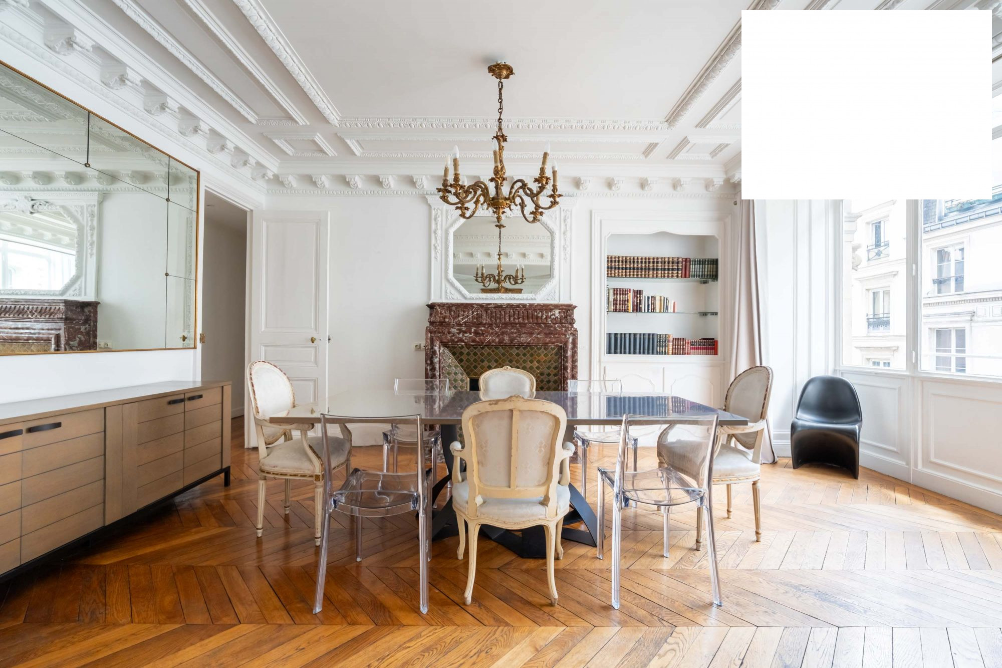 Appartement à vendre à Paris, 135 m²