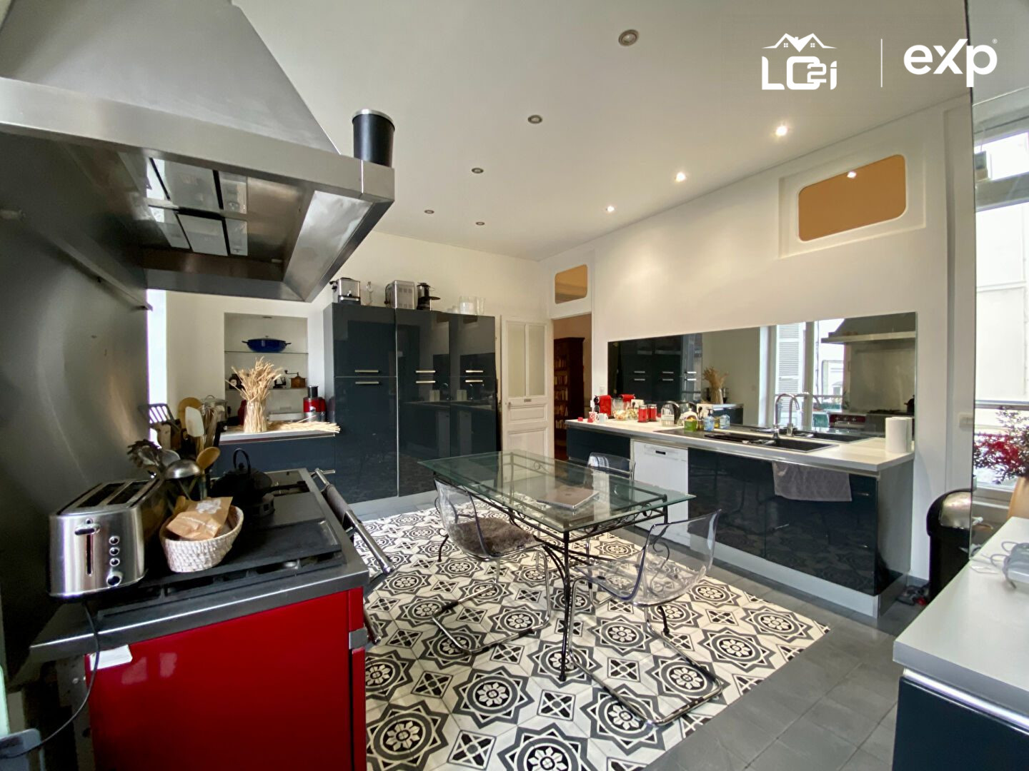 Apartment for sale in Chalon-sur-Saône, 313 m²
