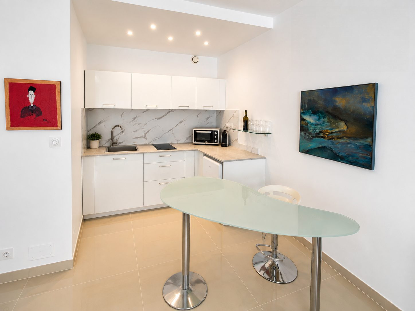 Appartement à vendre à Évian-les-Bains, 74 m²