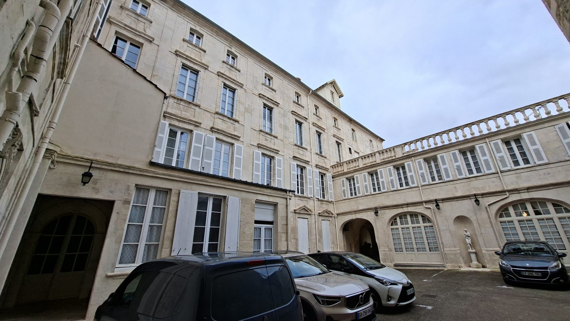 Appartement à vendre à Rochefort, 108 m²