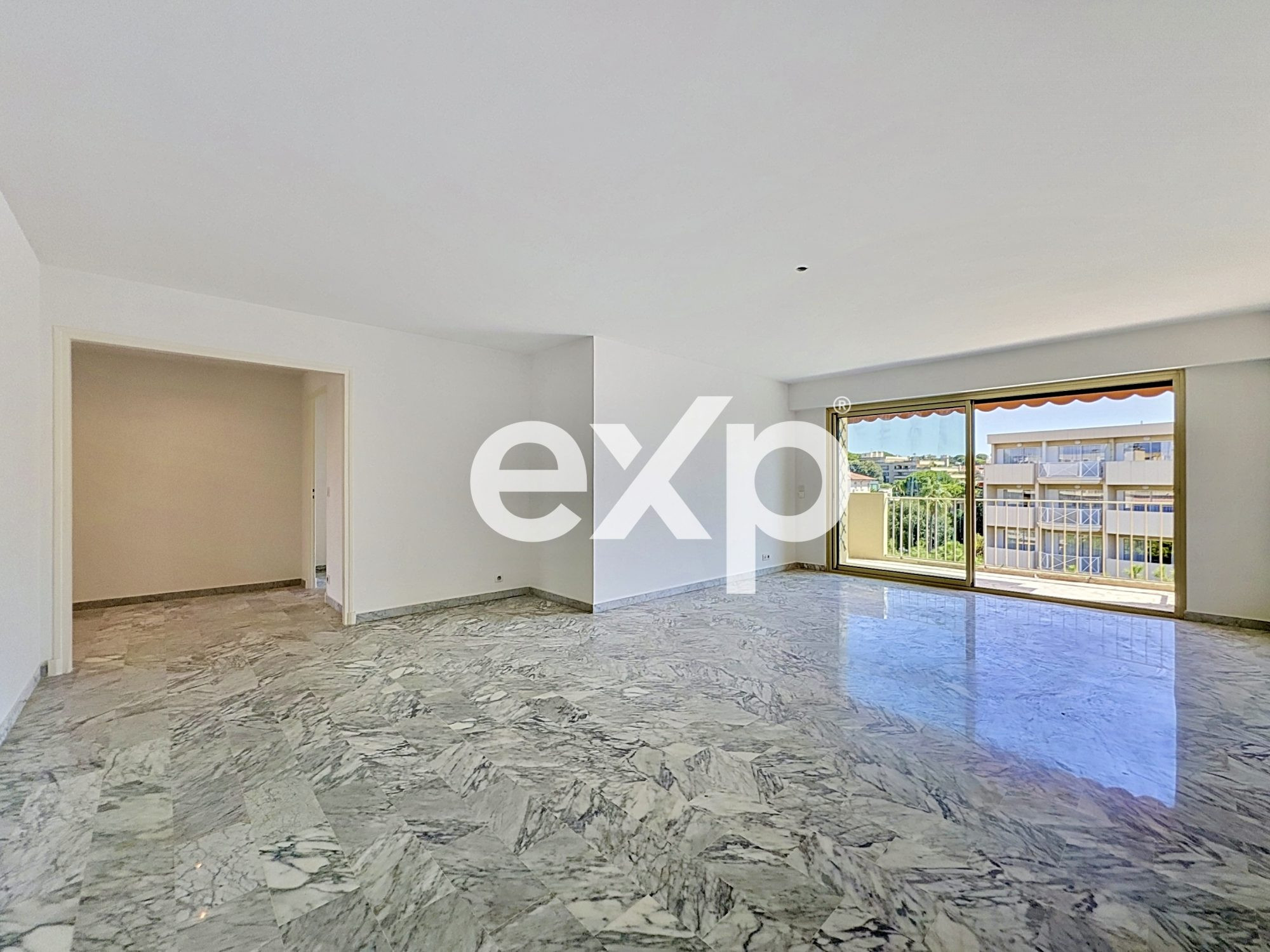 Apartment for sale in Juan-les-Pins, 107 m²