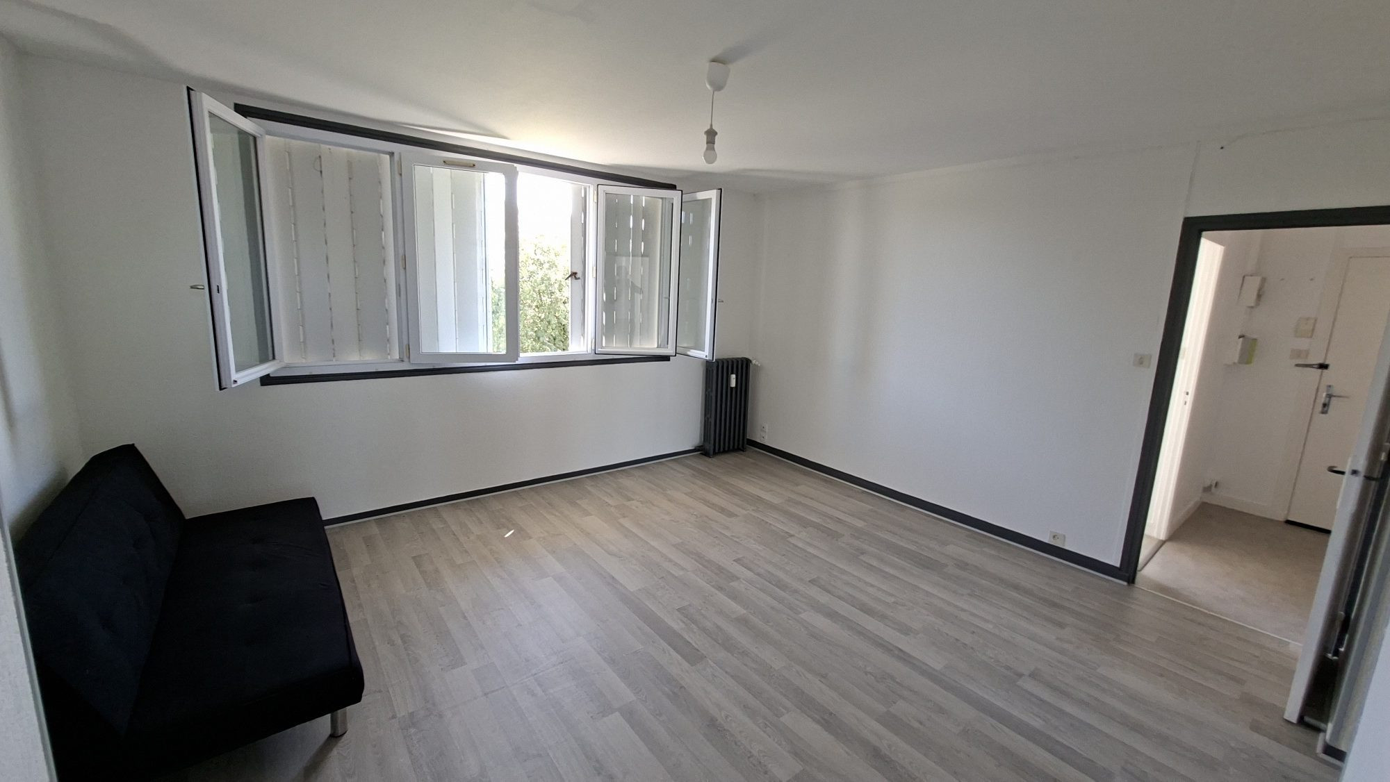 Appartement à vendre à Rochefort, 54 m²