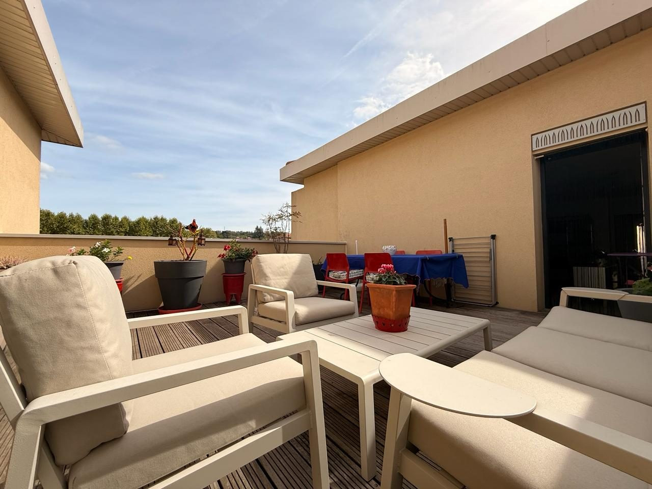 Appartement dans Neuville-sur-Saône