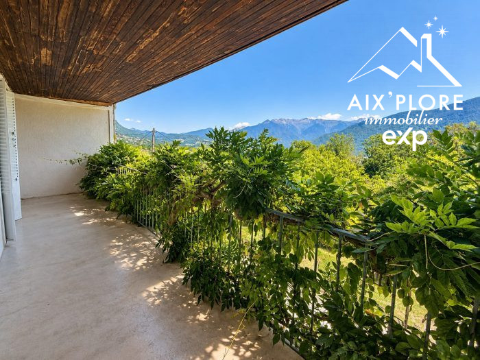 Duplex for sale in Albertville, 110 m²