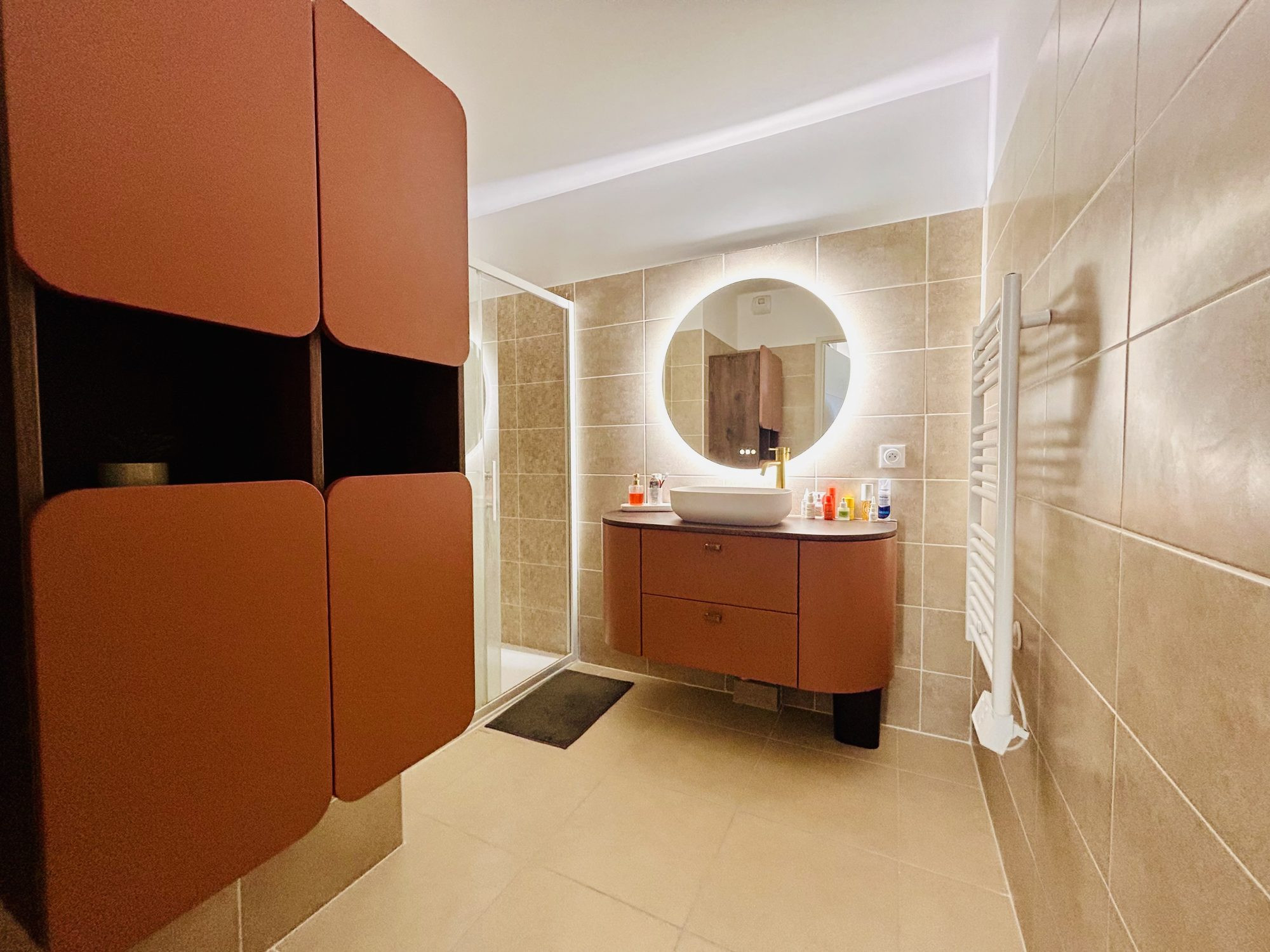 Appartement à vendre à Solliès-Pont, 61 m²