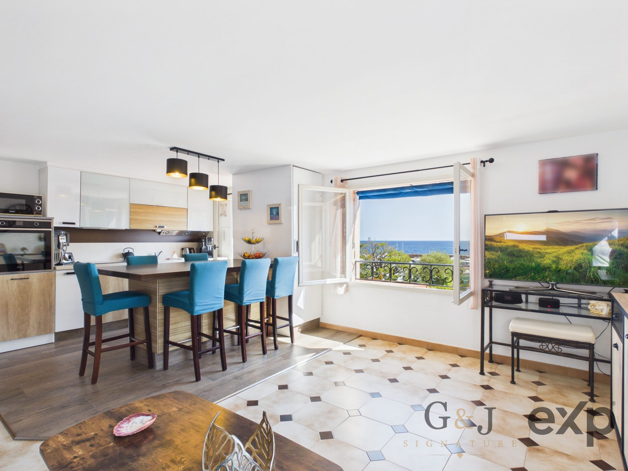 Apartment for sale in Théoule-sur-Mer, 63 m²