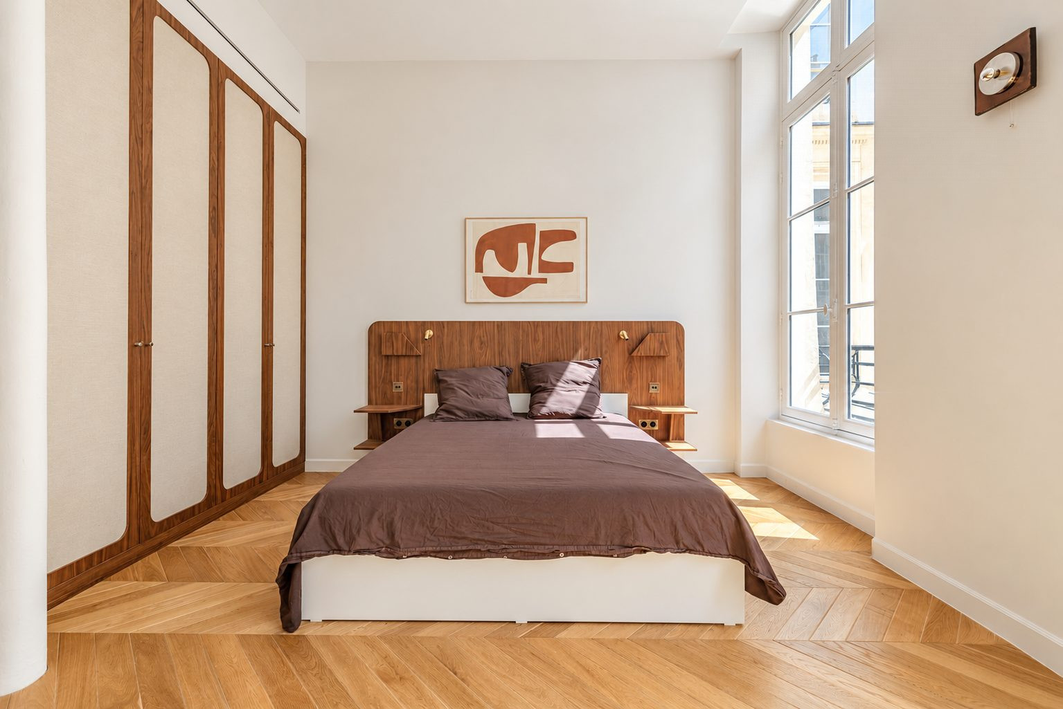 Apartment for sale in Paris, 167 m²