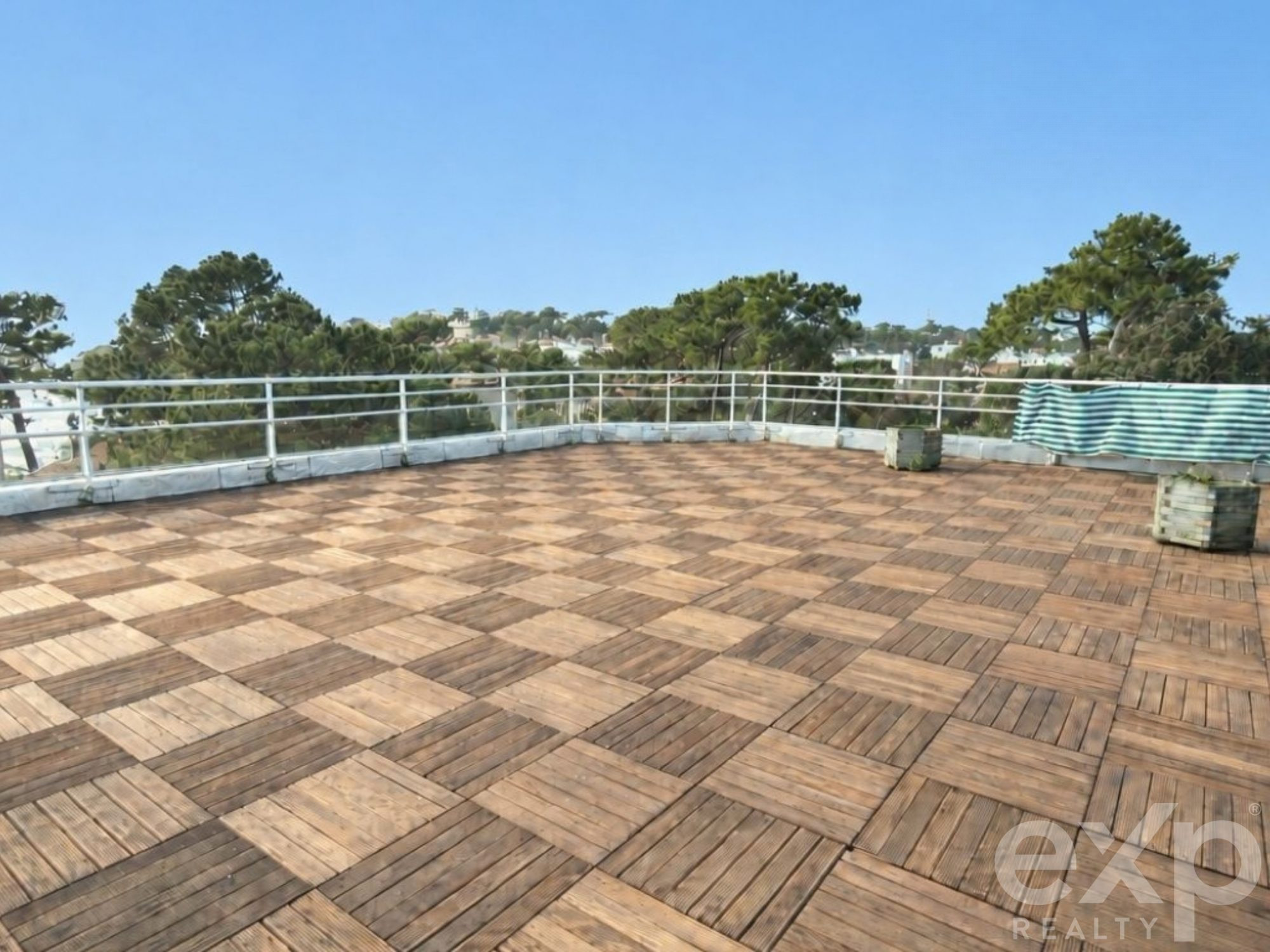 Apartment for sale in Saint-Palais-sur-Mer, 101 m²