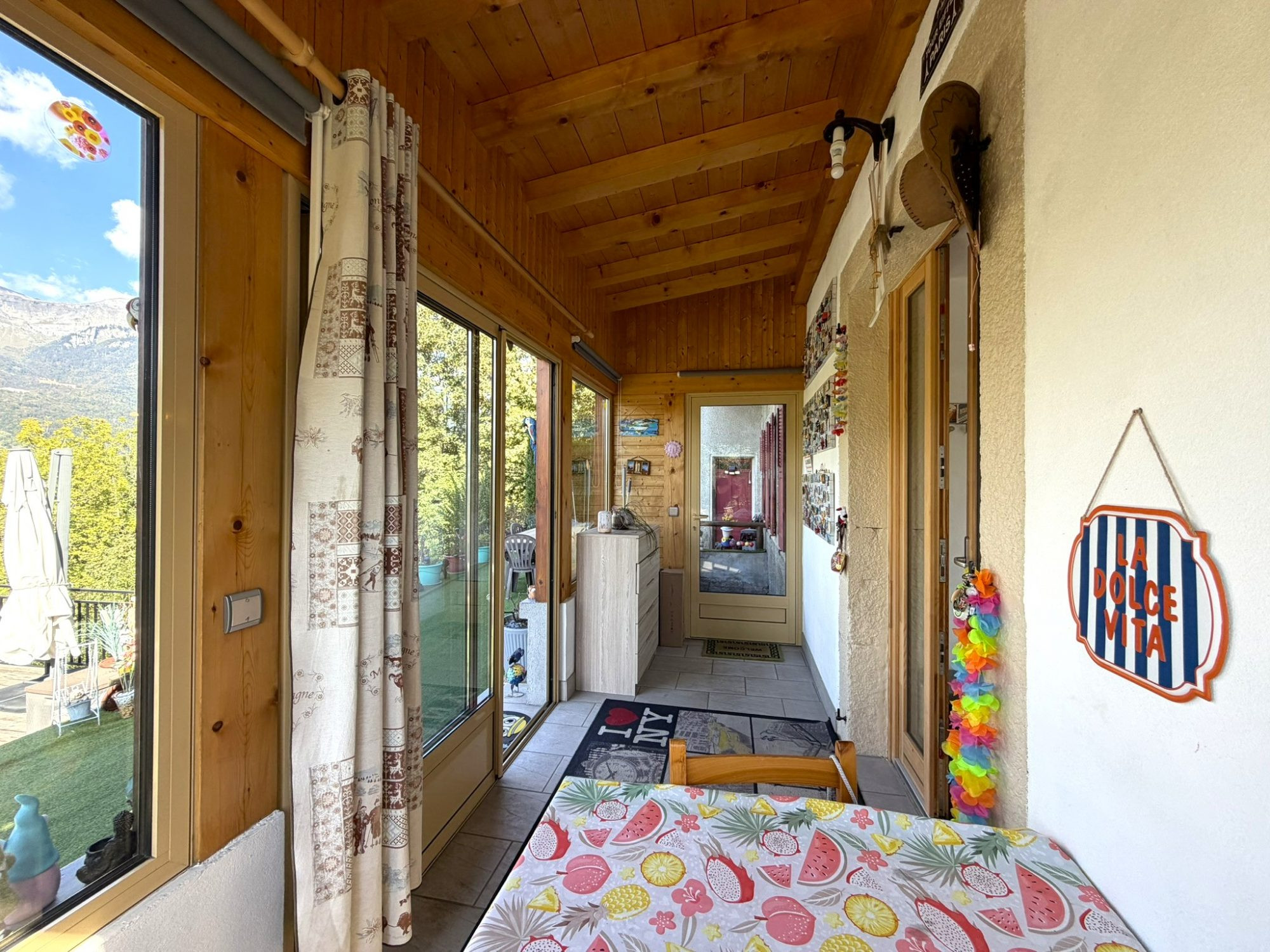 Apartment for sale in Passy, 61 m²