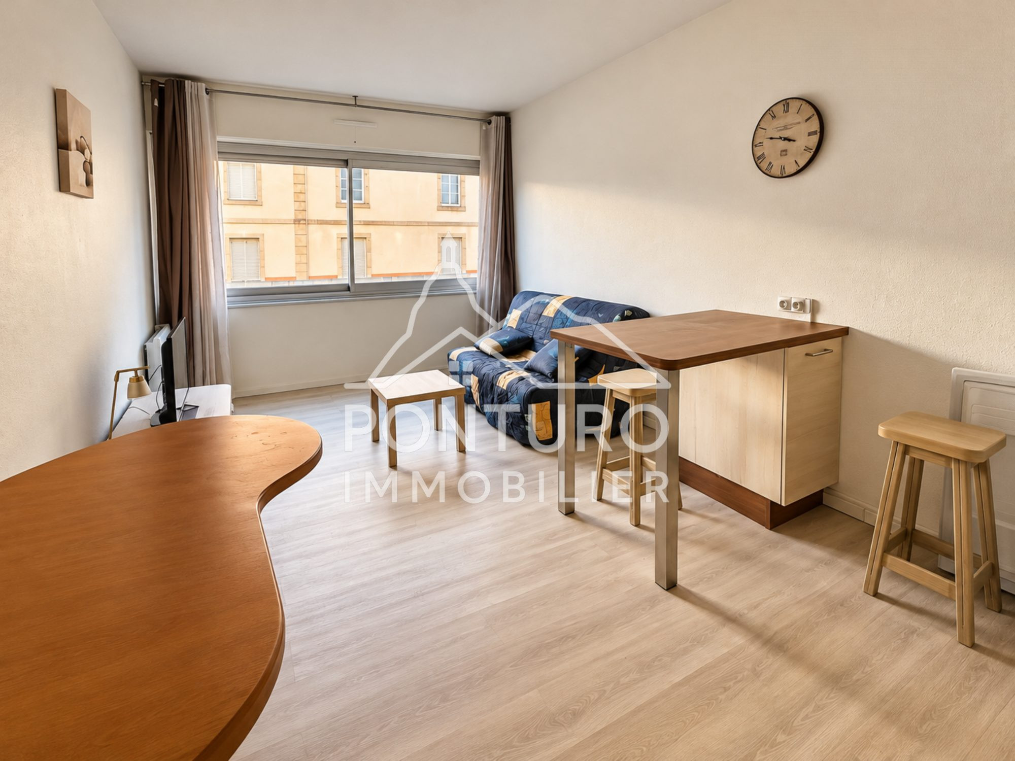 STUDIO MEUBLÉ – SPÉCIAL INVESTISSEUR
